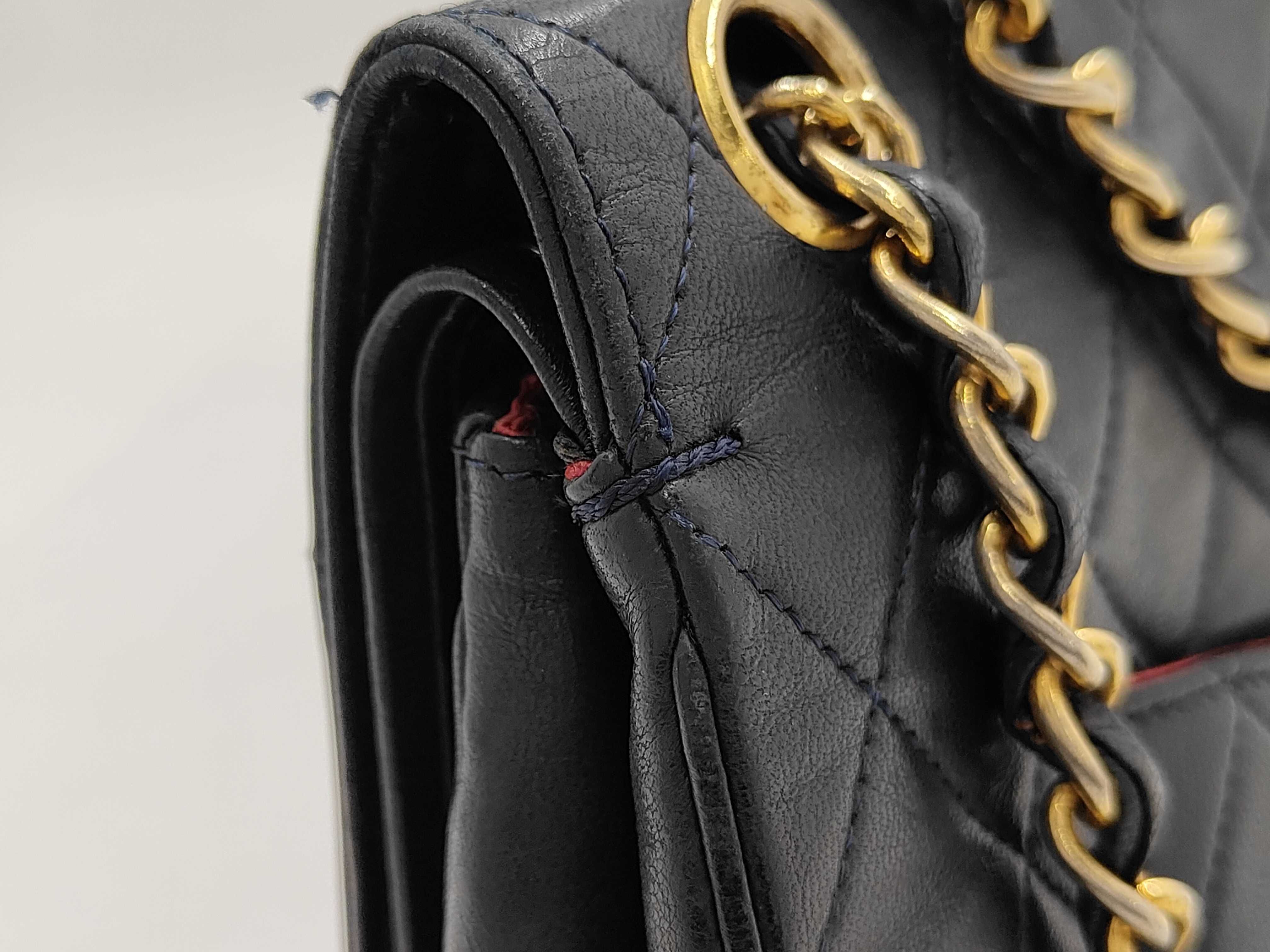 Matelassé 25 Lambskin Double Flap Double Chain Bag Navy 300212 (Serial Number 0-series) Shoulder Bag — view 8