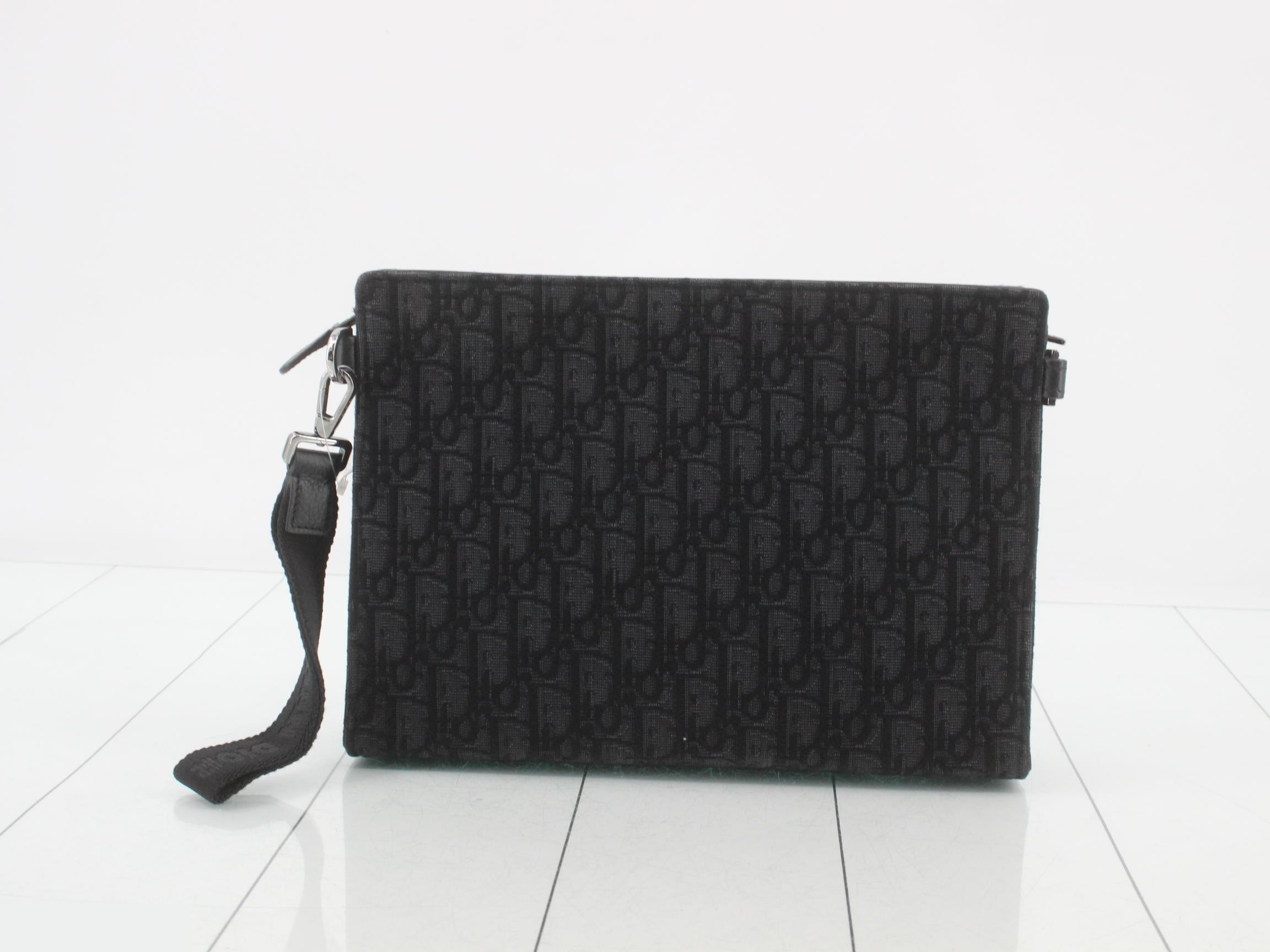 Trotter (bag) clutch pochette, black, unused, stored item. — view 2
