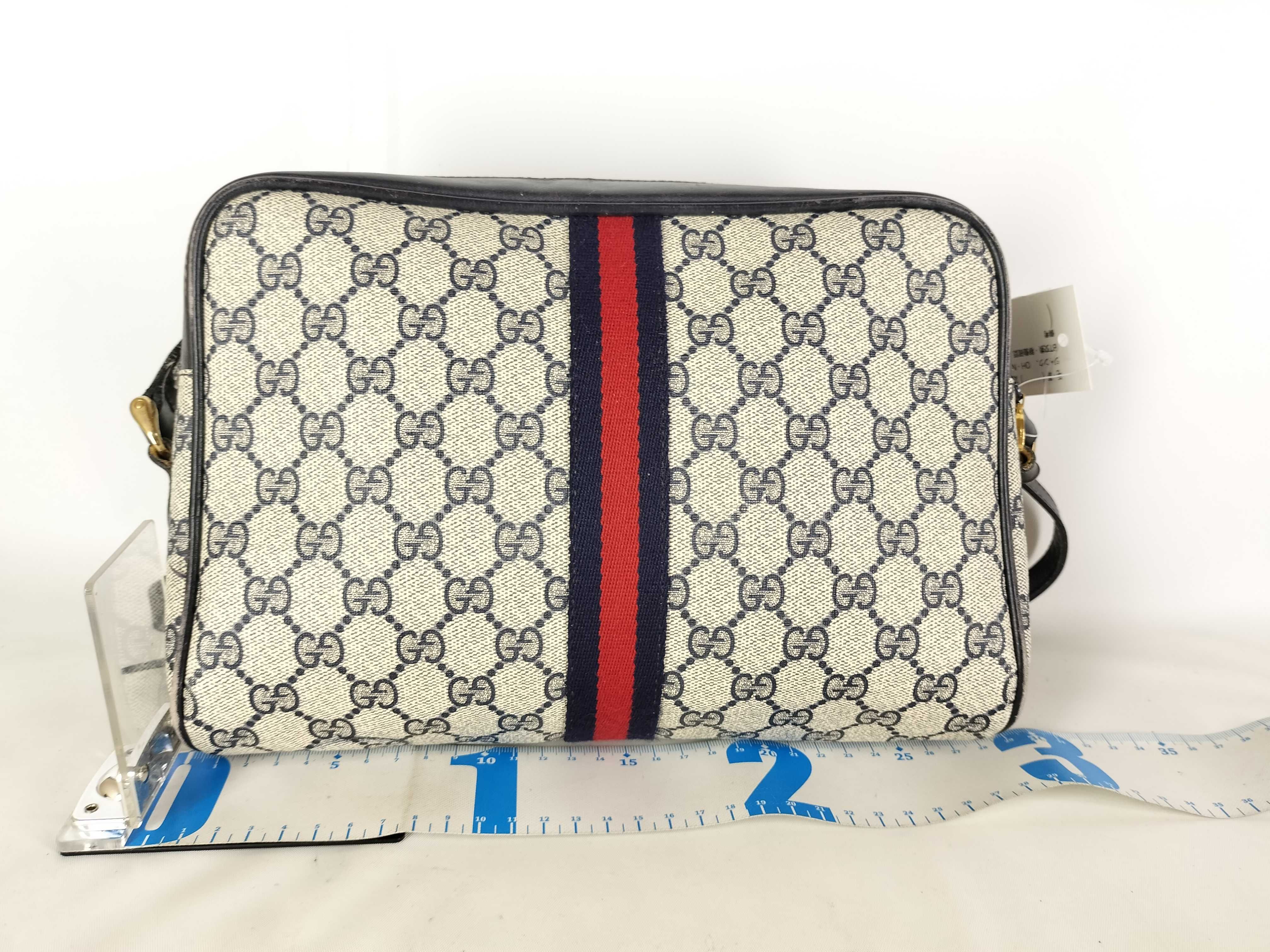 Old GG Canvas Sherry Line Shoulder Bag — view 2