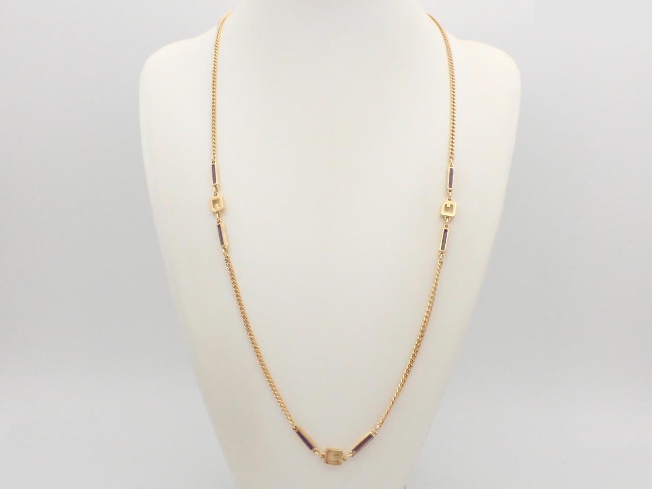 Other lines: Precious metals, necklaces, pendants, chains approximately 75cm long. — view 3