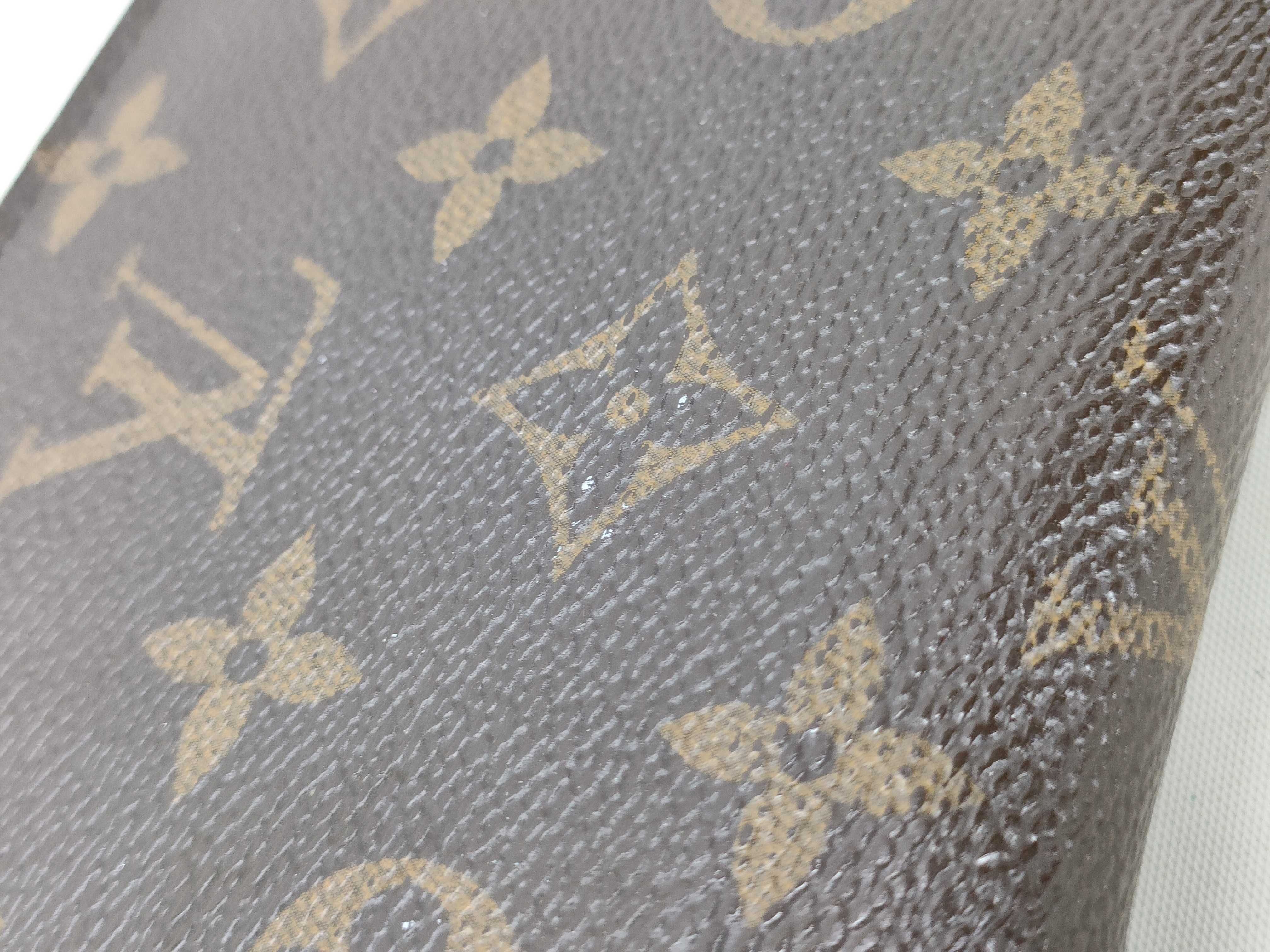 Monogram Louis Vuitton Zippy Wallet — view 15