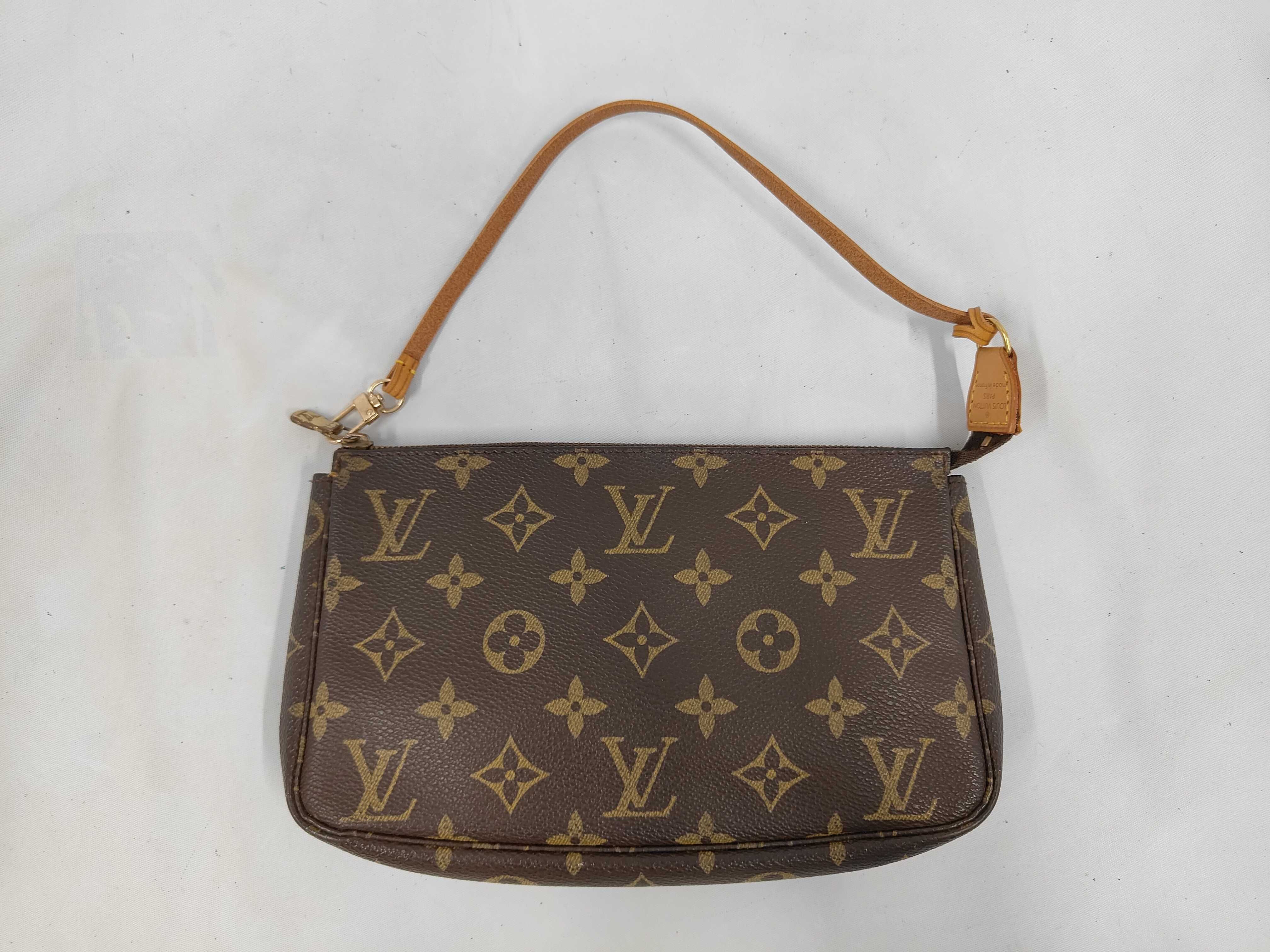 Monogram Accessoires AR1914 Handbag