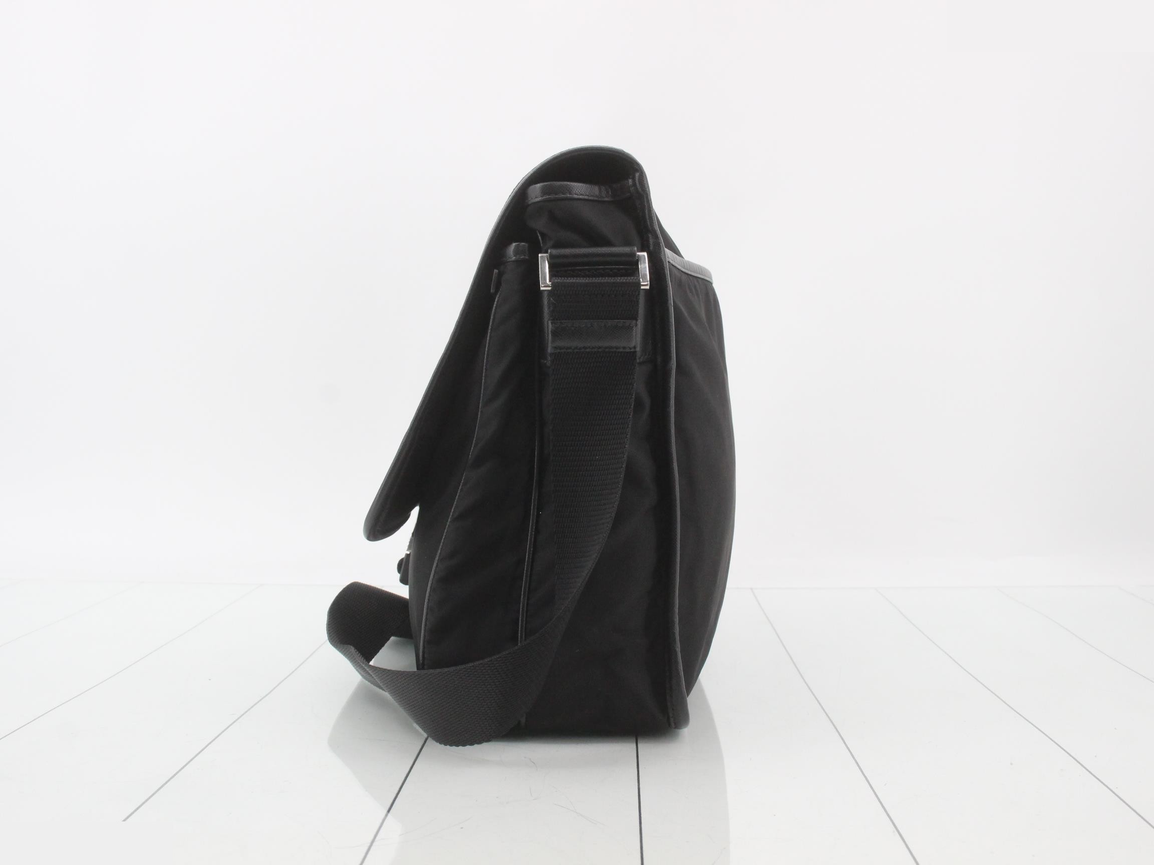 Shoulder bag, Tessuto, black — view 3