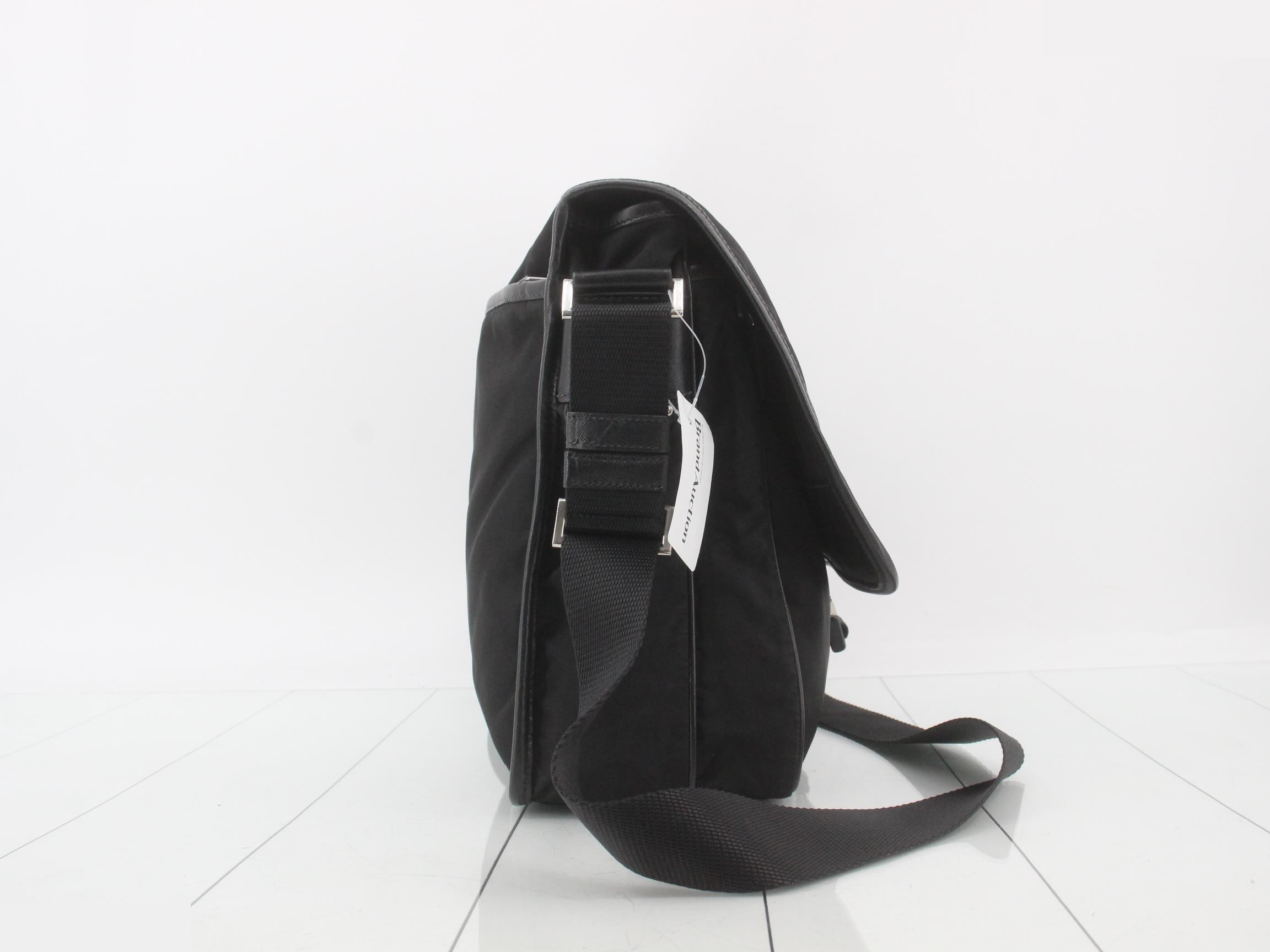 Shoulder bag, Tessuto, black — view 4