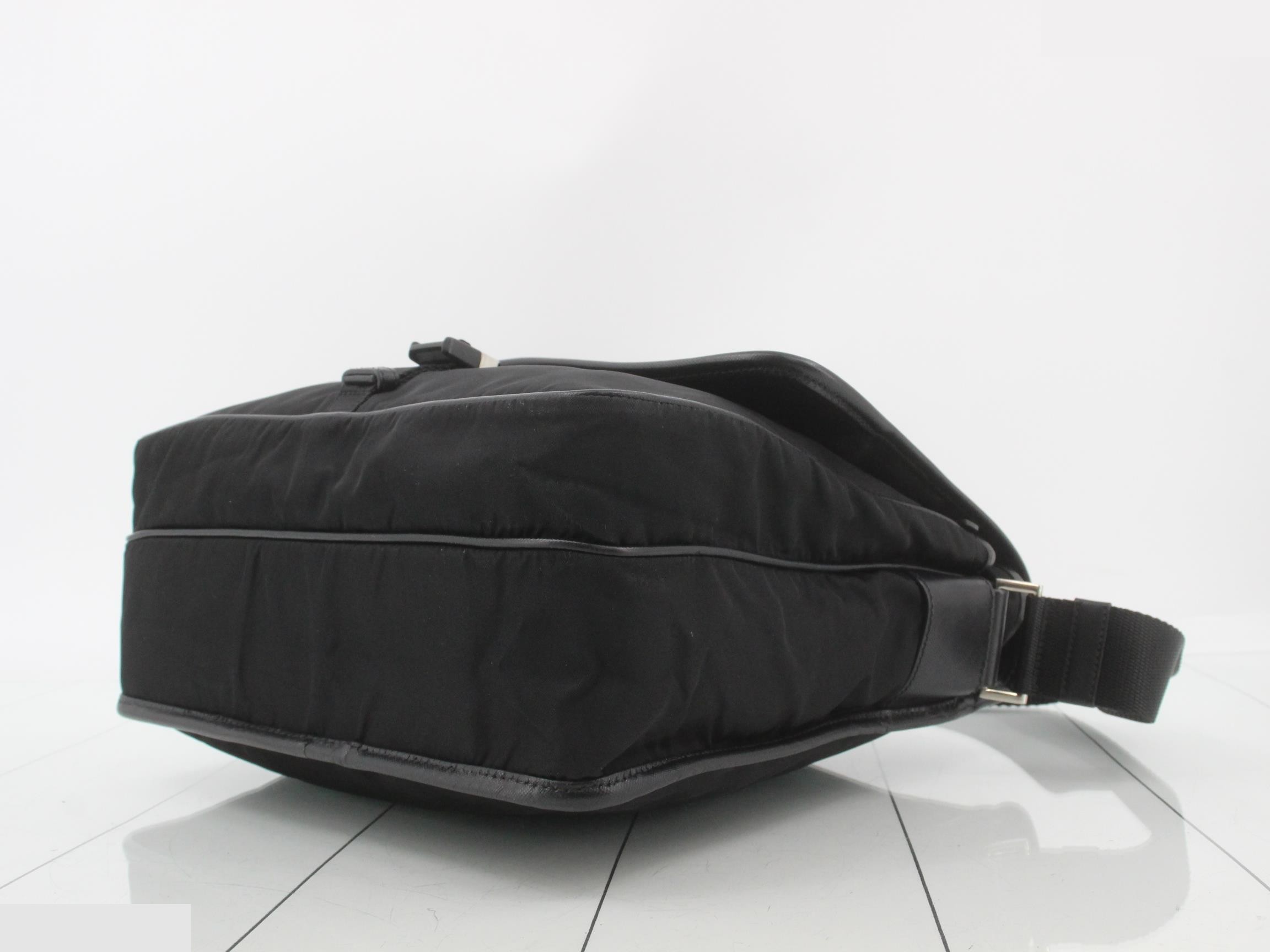 Shoulder bag, Tessuto, black — view 6