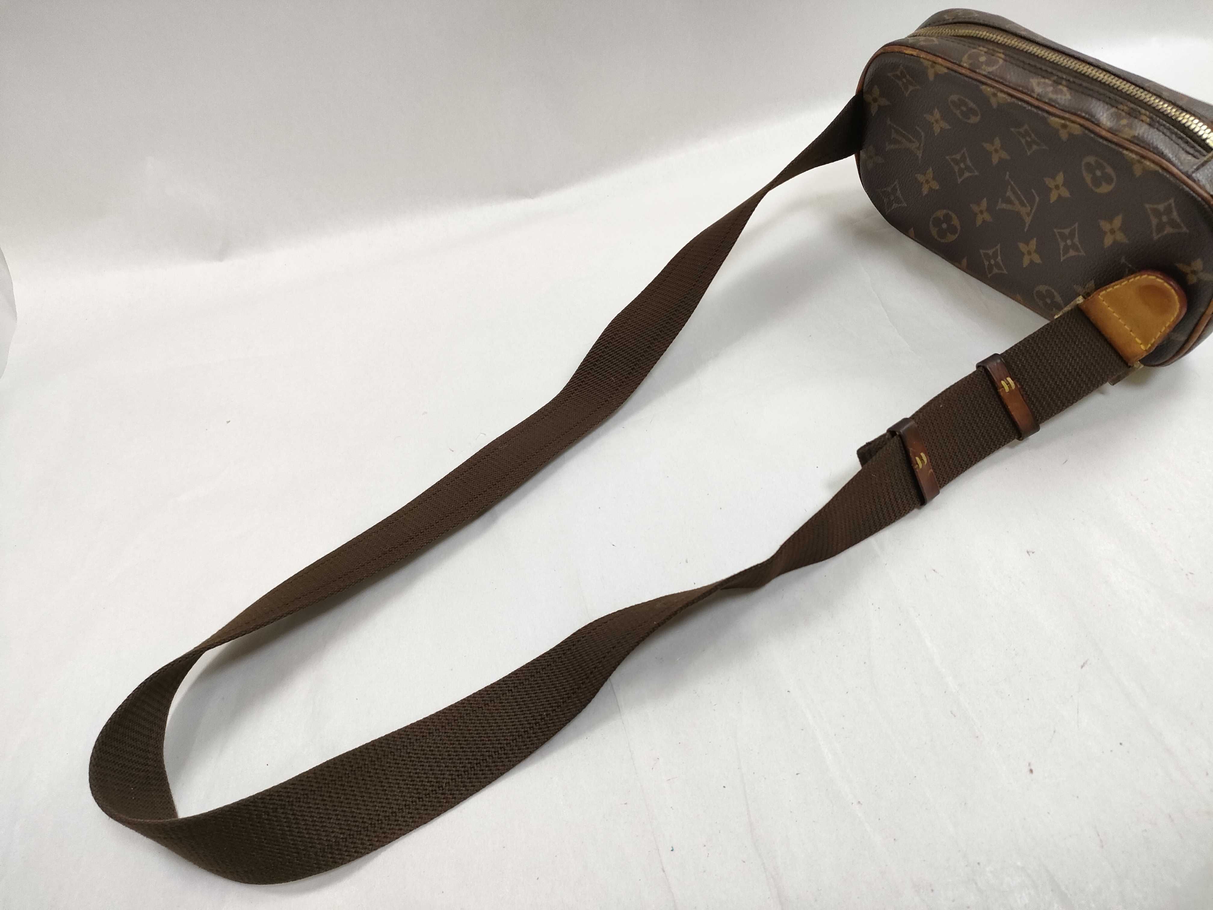 Monogram Louis Vuitton Pochette Gange Monogram Body Bag Shoulder Bag — view 3