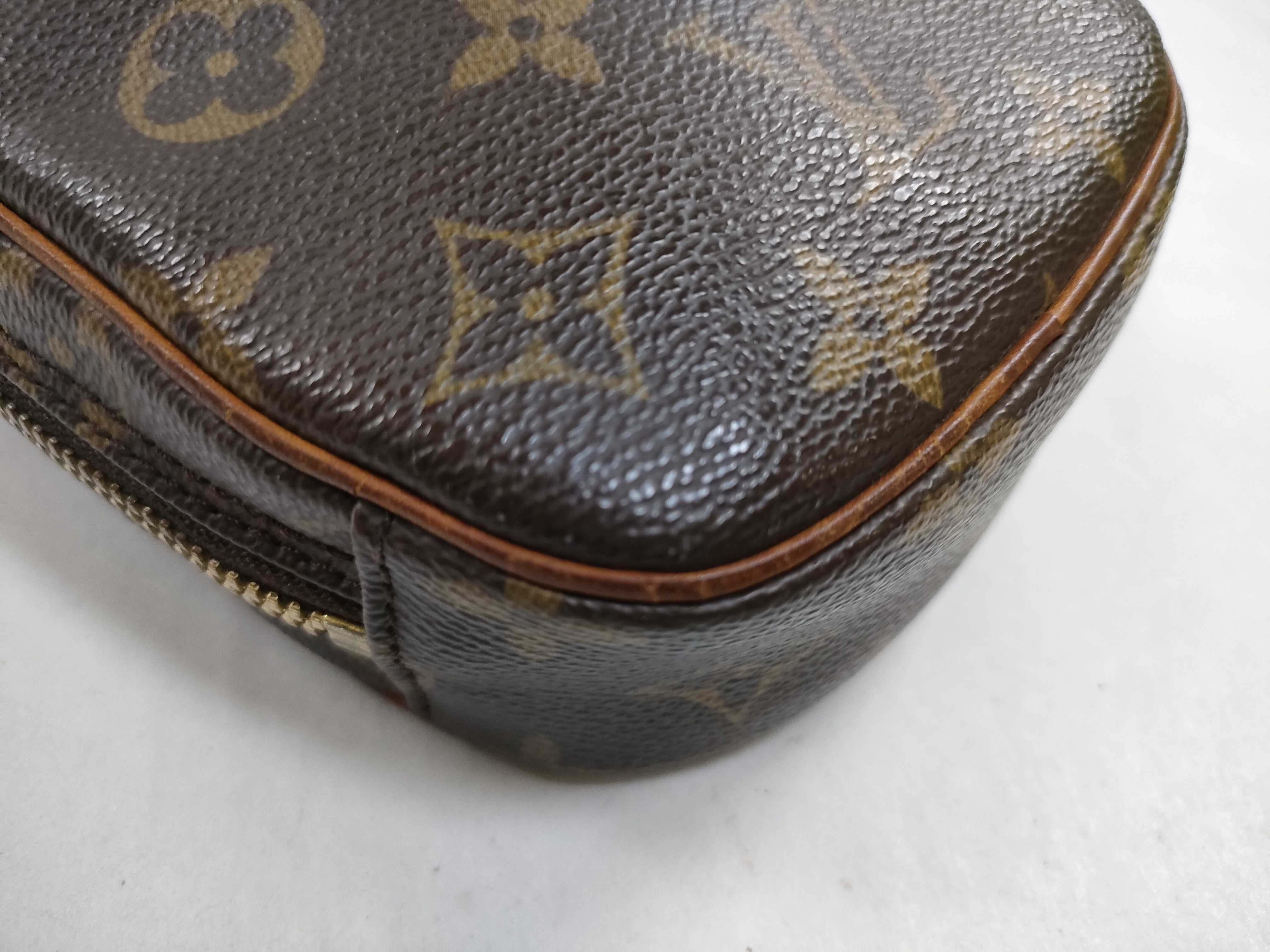 Monogram Louis Vuitton Pochette Gange Monogram Body Bag Shoulder Bag — view 6