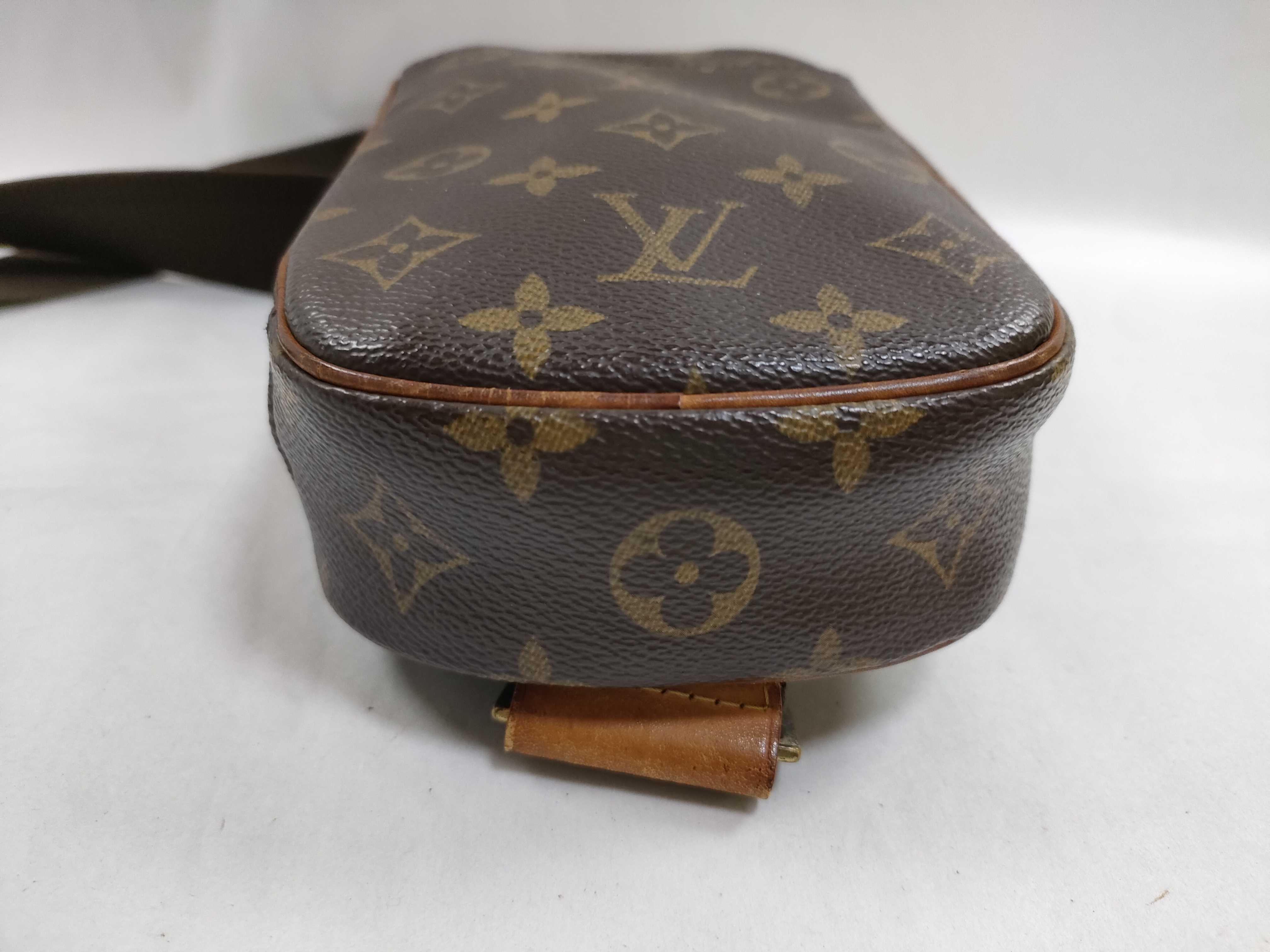 Monogram Louis Vuitton Pochette Gange Monogram Body Bag Shoulder Bag — view 7
