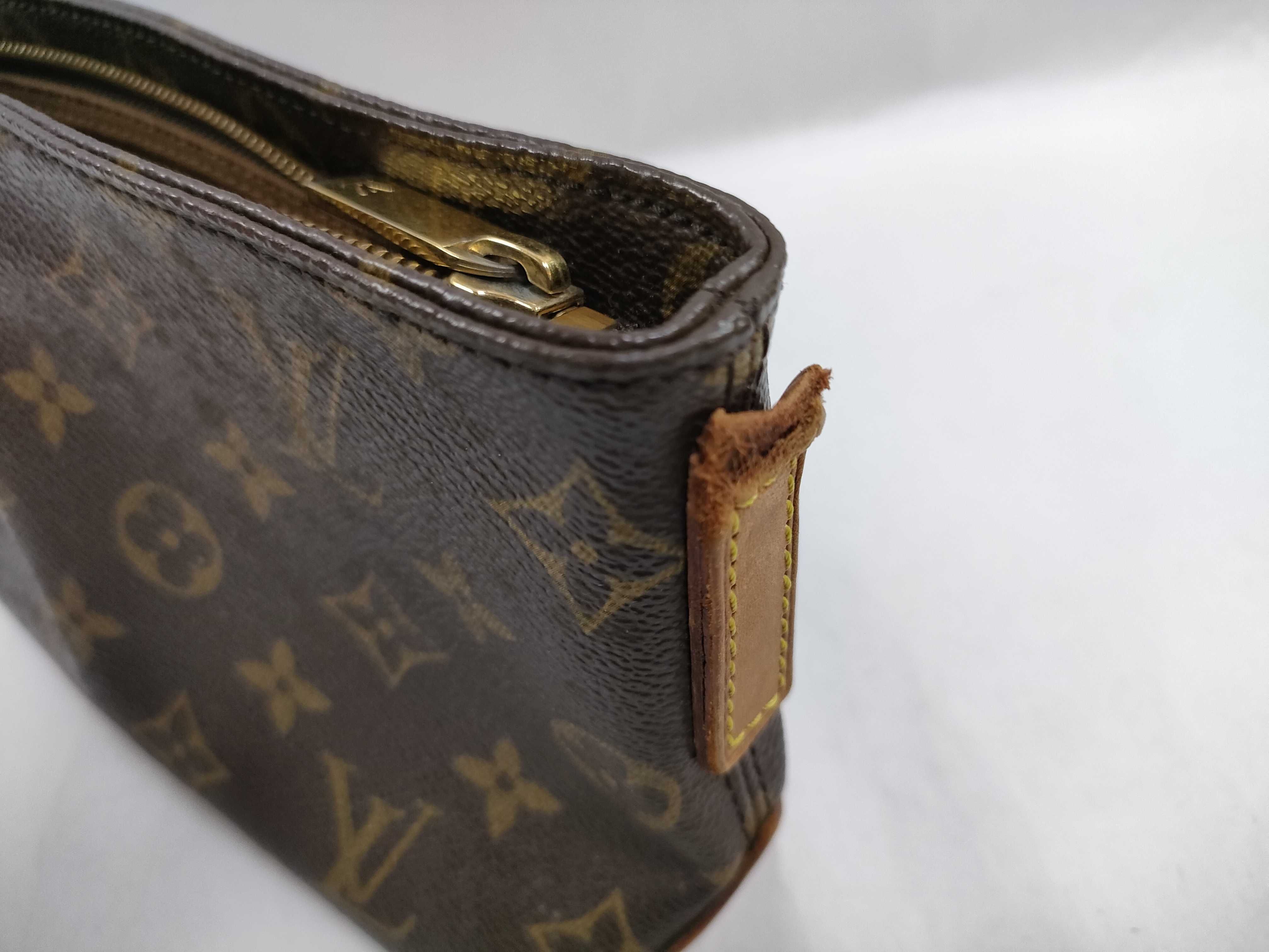 Monogram LV Trotteur M51240 Monogram Shoulder Bag (Shoulder strap not included) — view 11