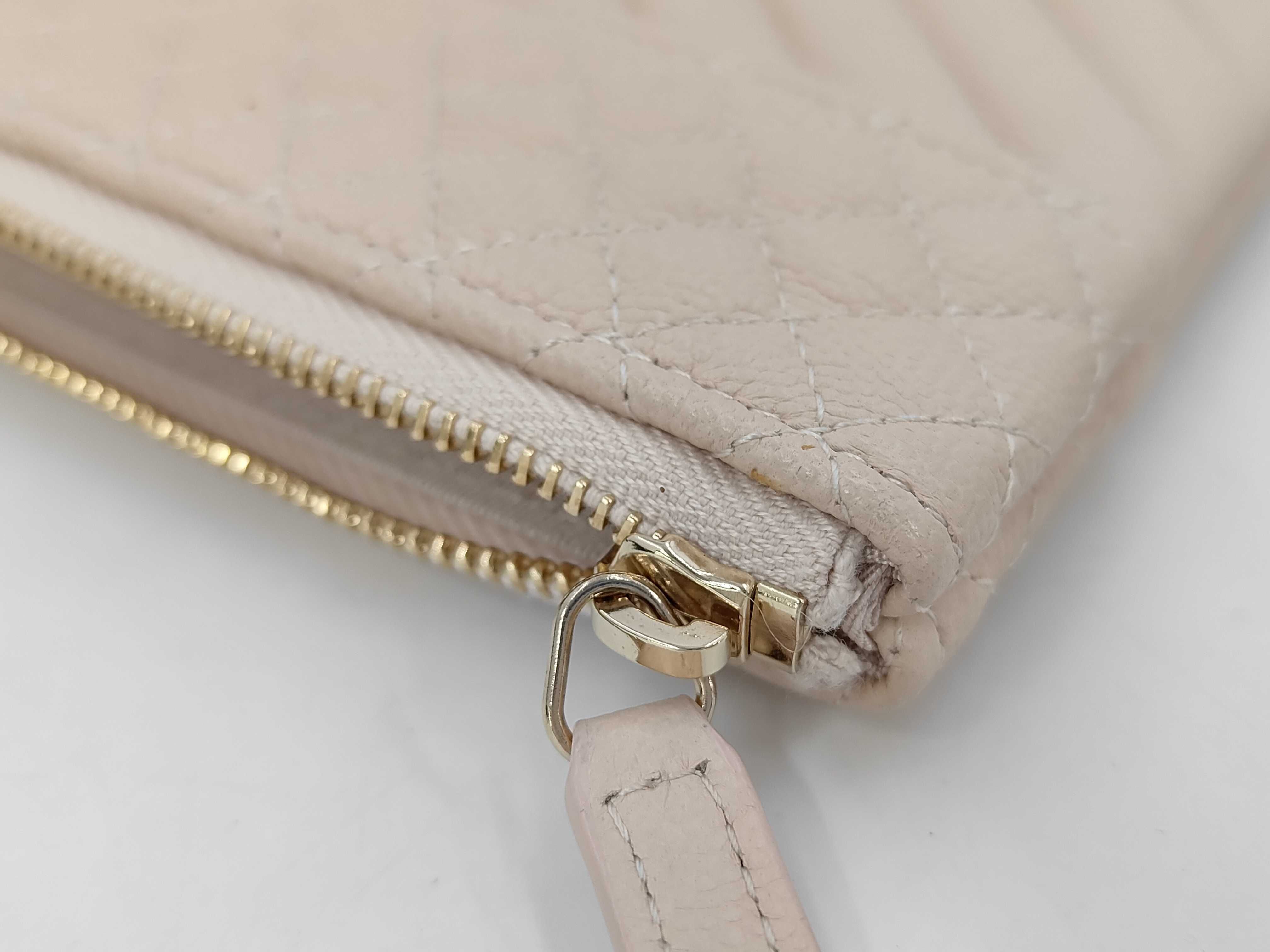 Matelassé Caviar Skin Clutch Pouch Clutch Bag — view 8