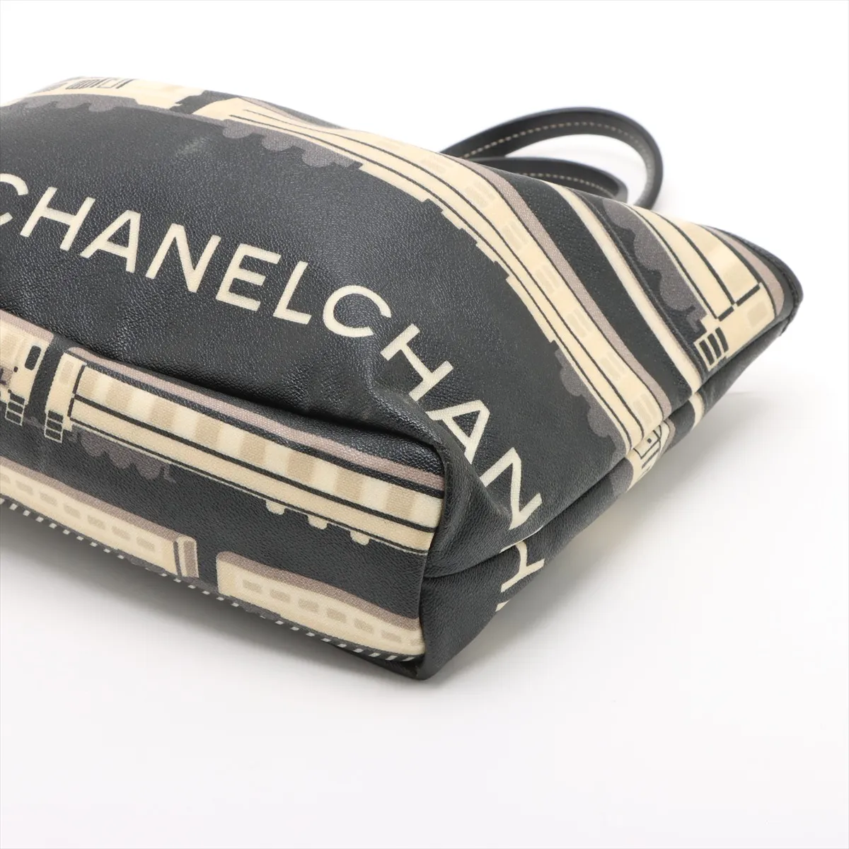 Central Station PVC x caviar skin tote bag black gold hardware 11024981 11th series — view 3