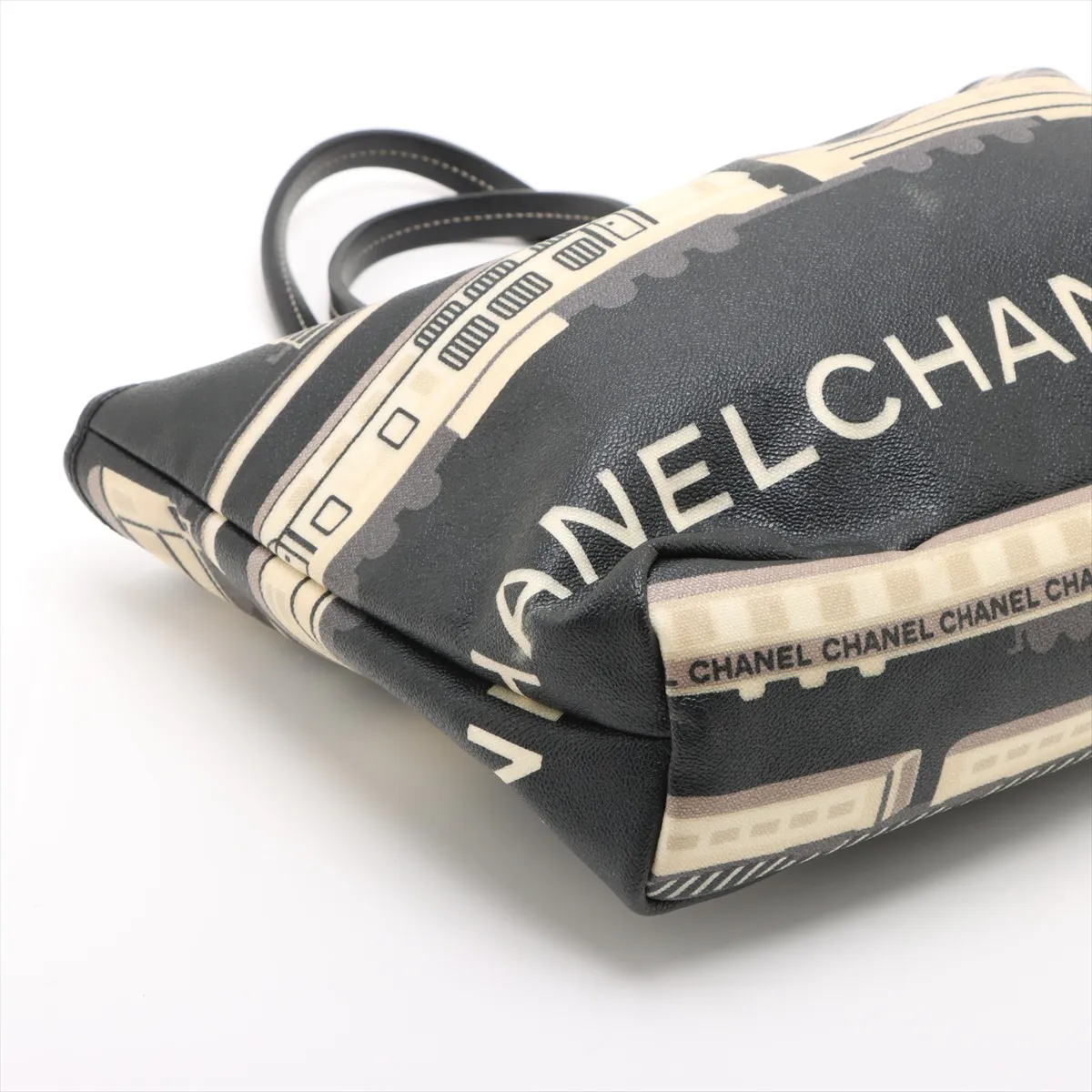 Central Station PVC x caviar skin tote bag black gold hardware 11024981 11th series — view 4