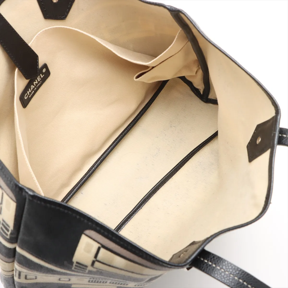 Central Station PVC x caviar skin tote bag black gold hardware 11024981 11th series — view 7