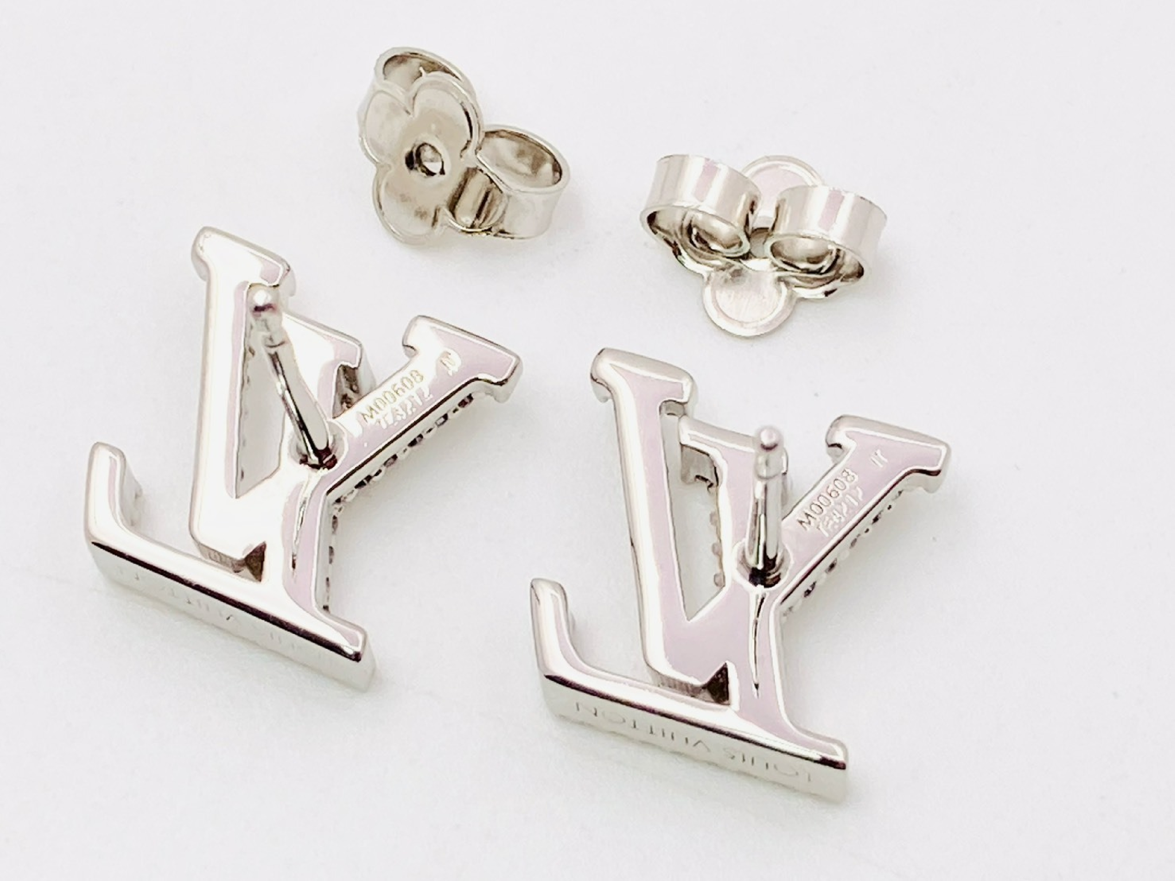 M00608 Earrings LV Iconic Strass Rhinestone Silver TE4212 Earrings — view 2