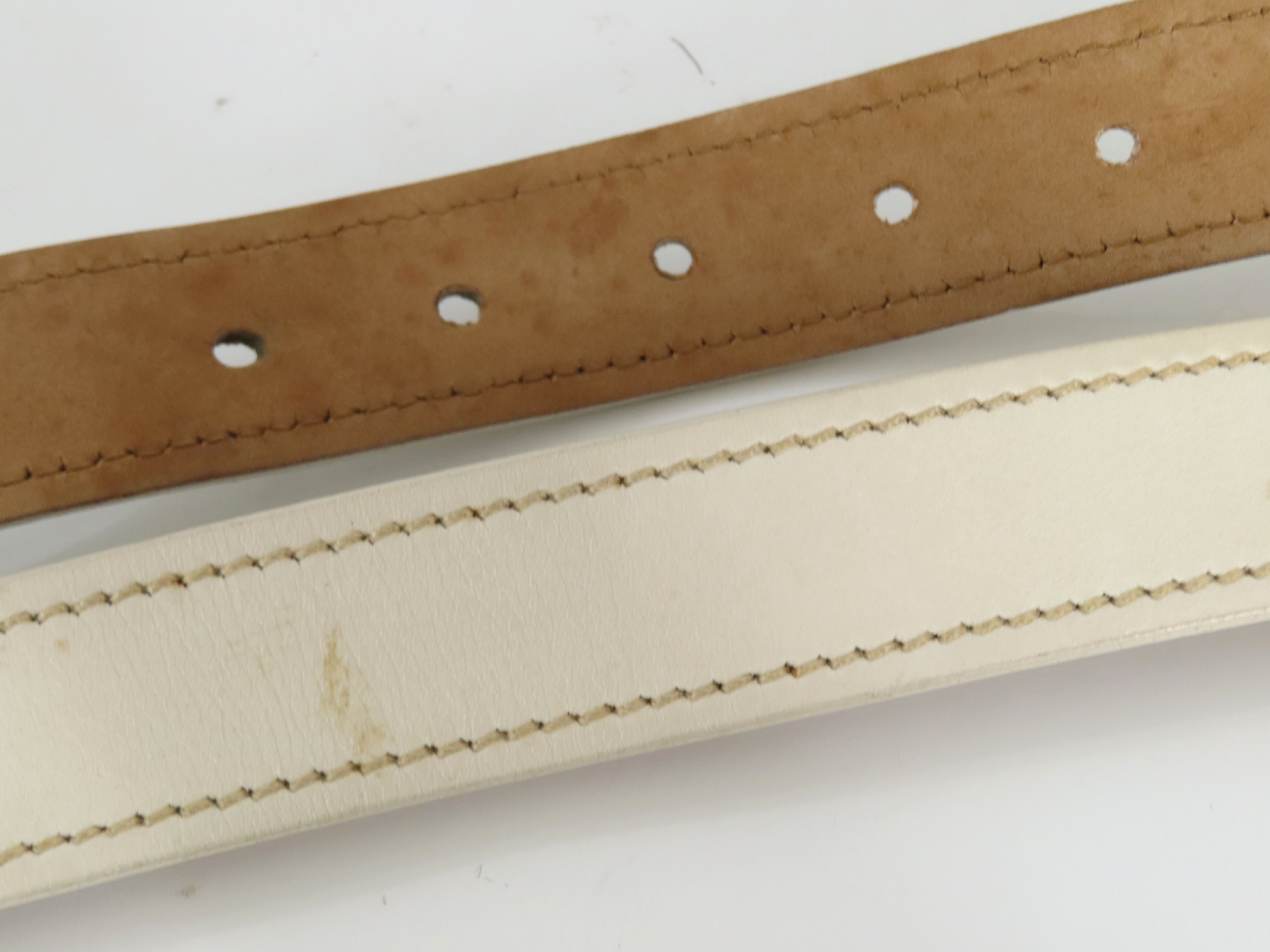 logo buckle leather belt, white, for women. — view 7