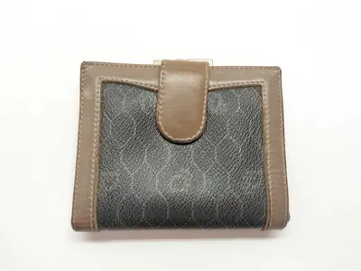 folding wallet