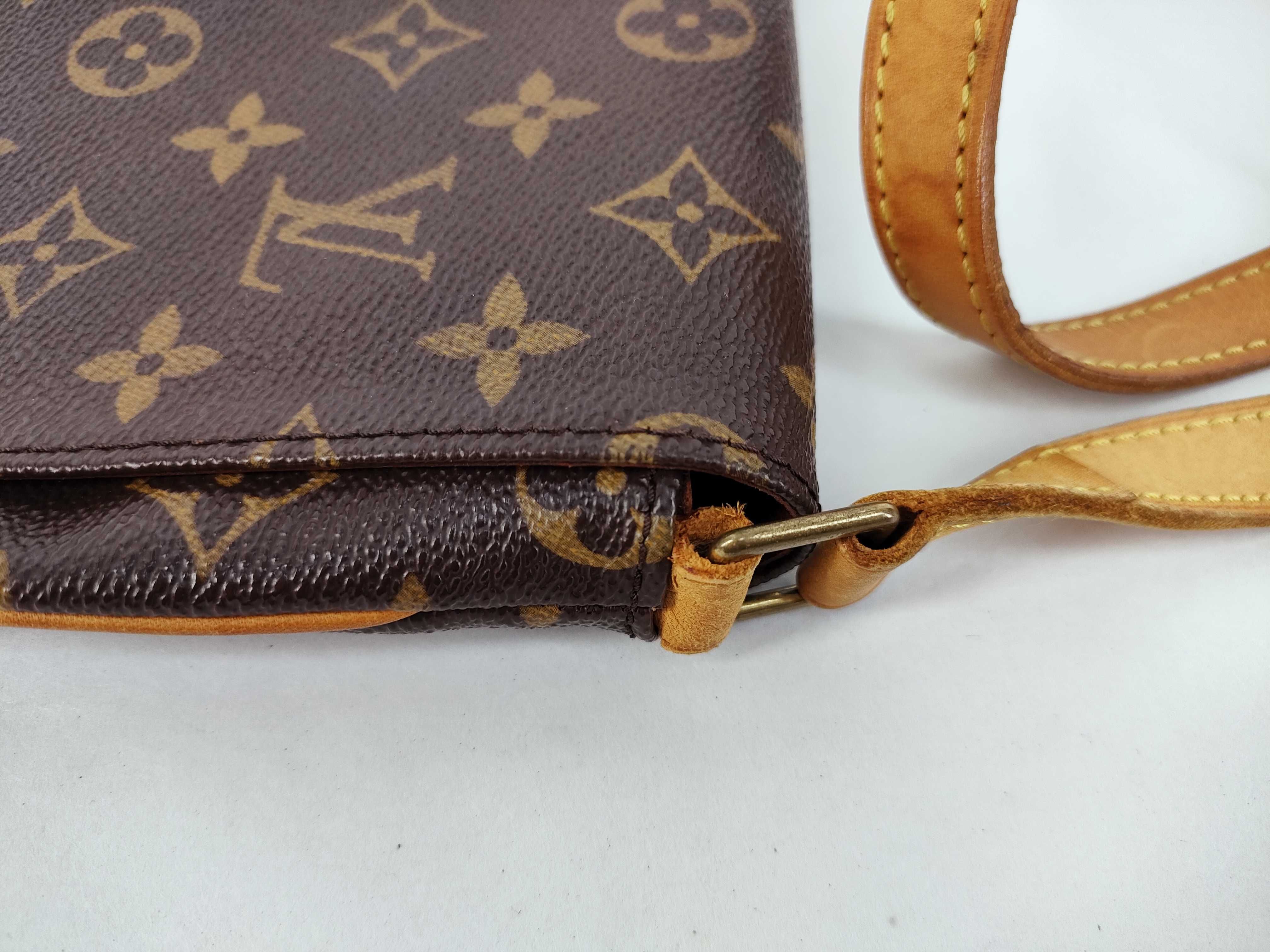 Monogram Louis Vuitton Musette Tango Short Shoulder Bag — view 5
