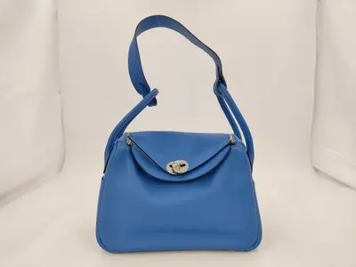 Lindy 26 Veau Swift 2-way handbag with D stamp