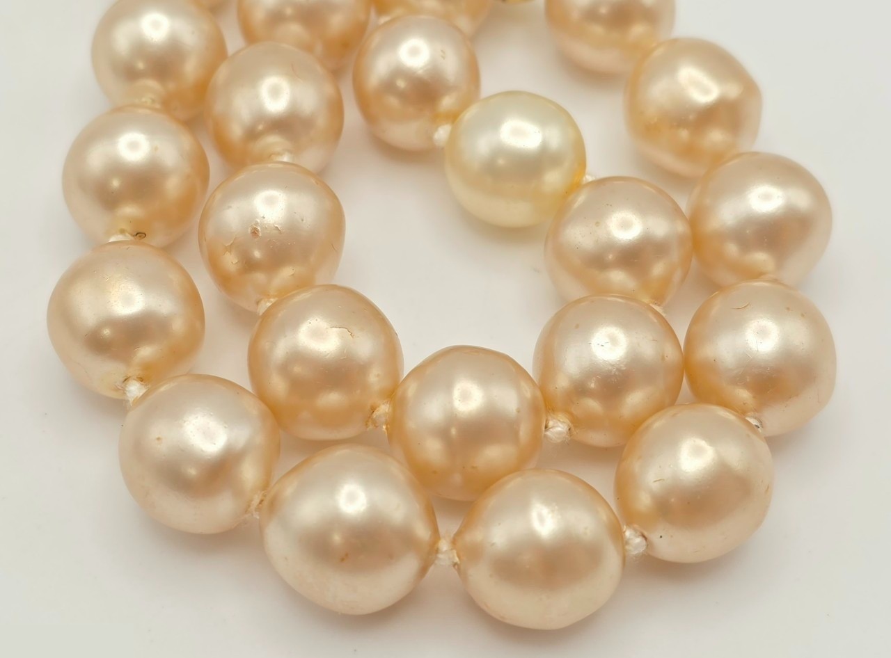 necklace, approximately 45cm in length. — view 5