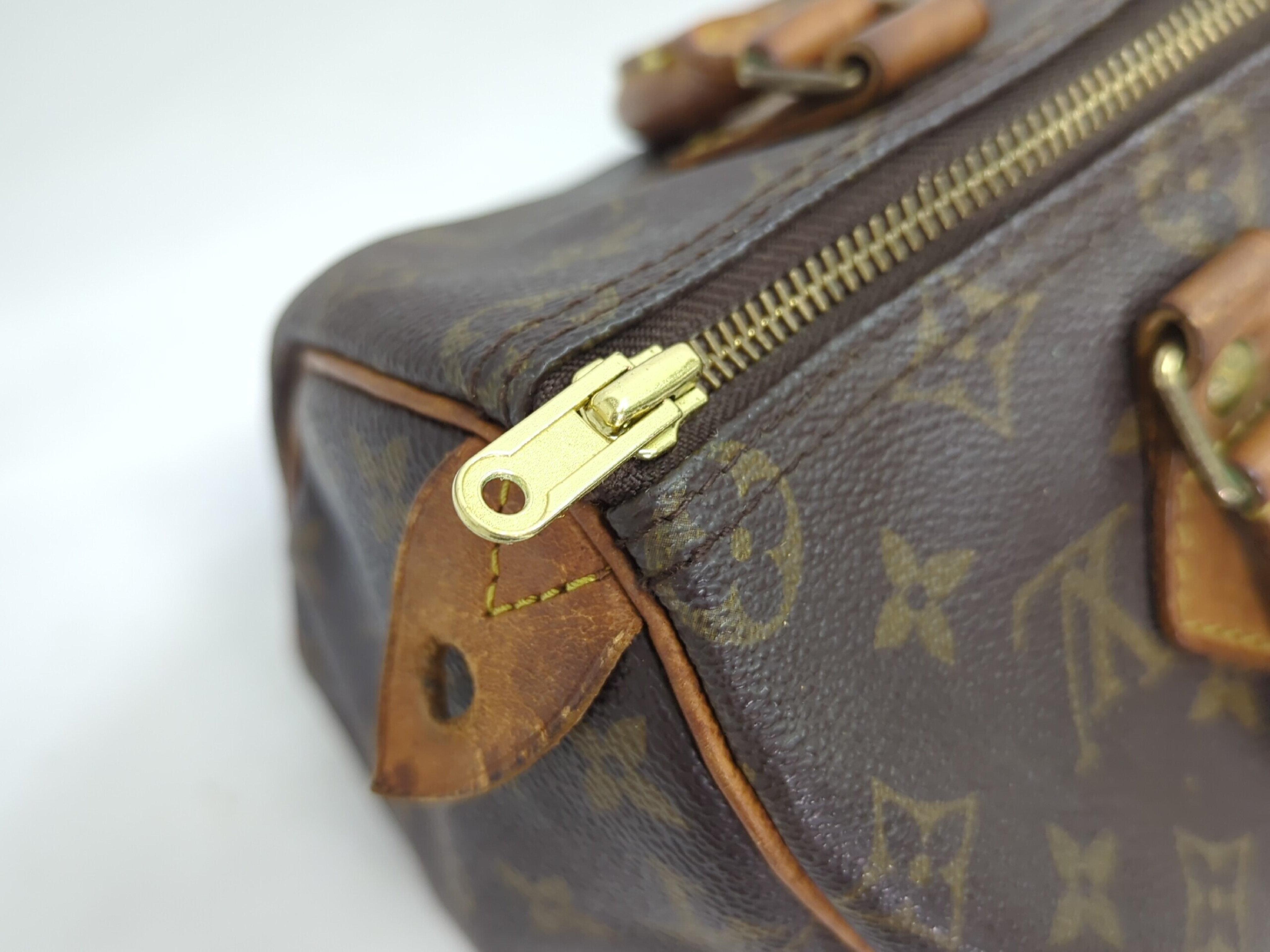 M41528 Monogram Speedy 25 Handbag — view 9
