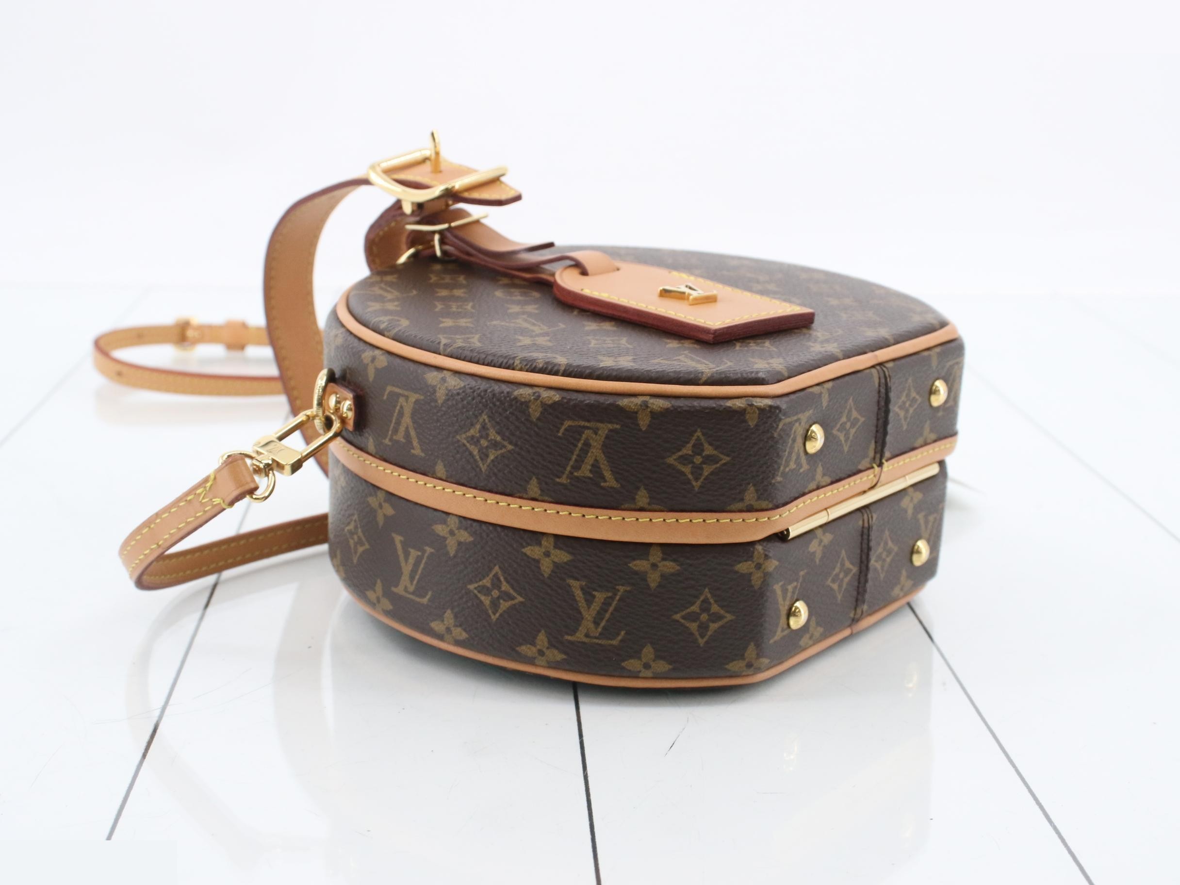 Monogram Petite Boite Chapeau 2-Way Shoulder/Handbag — view 5