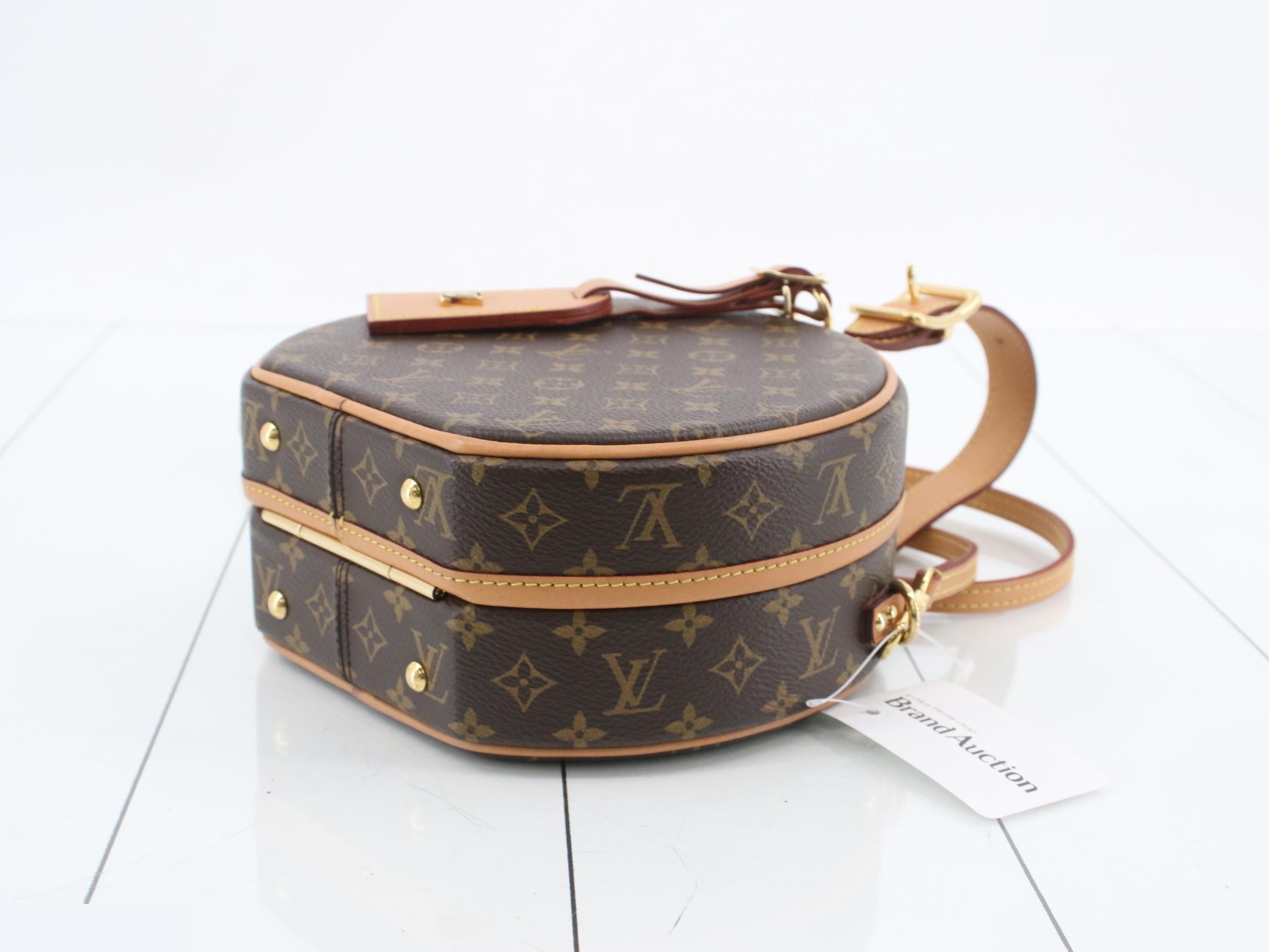 Monogram Petite Boite Chapeau 2-Way Shoulder/Handbag — view 6