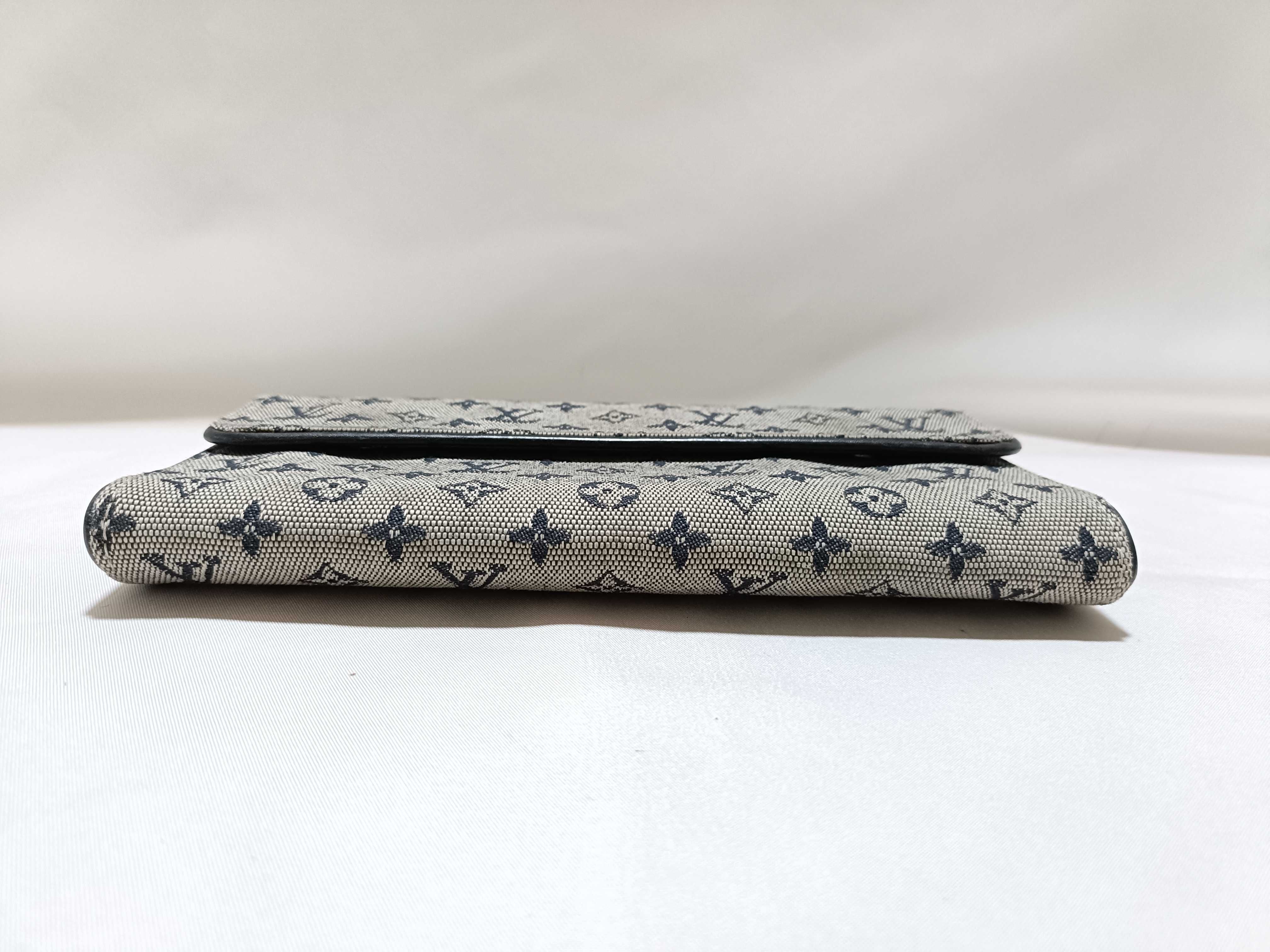 Monogram Mini Louis Vuitton Monogram Mini Portefeuille Tresor International M92242/CA1013 Wallet — view 3