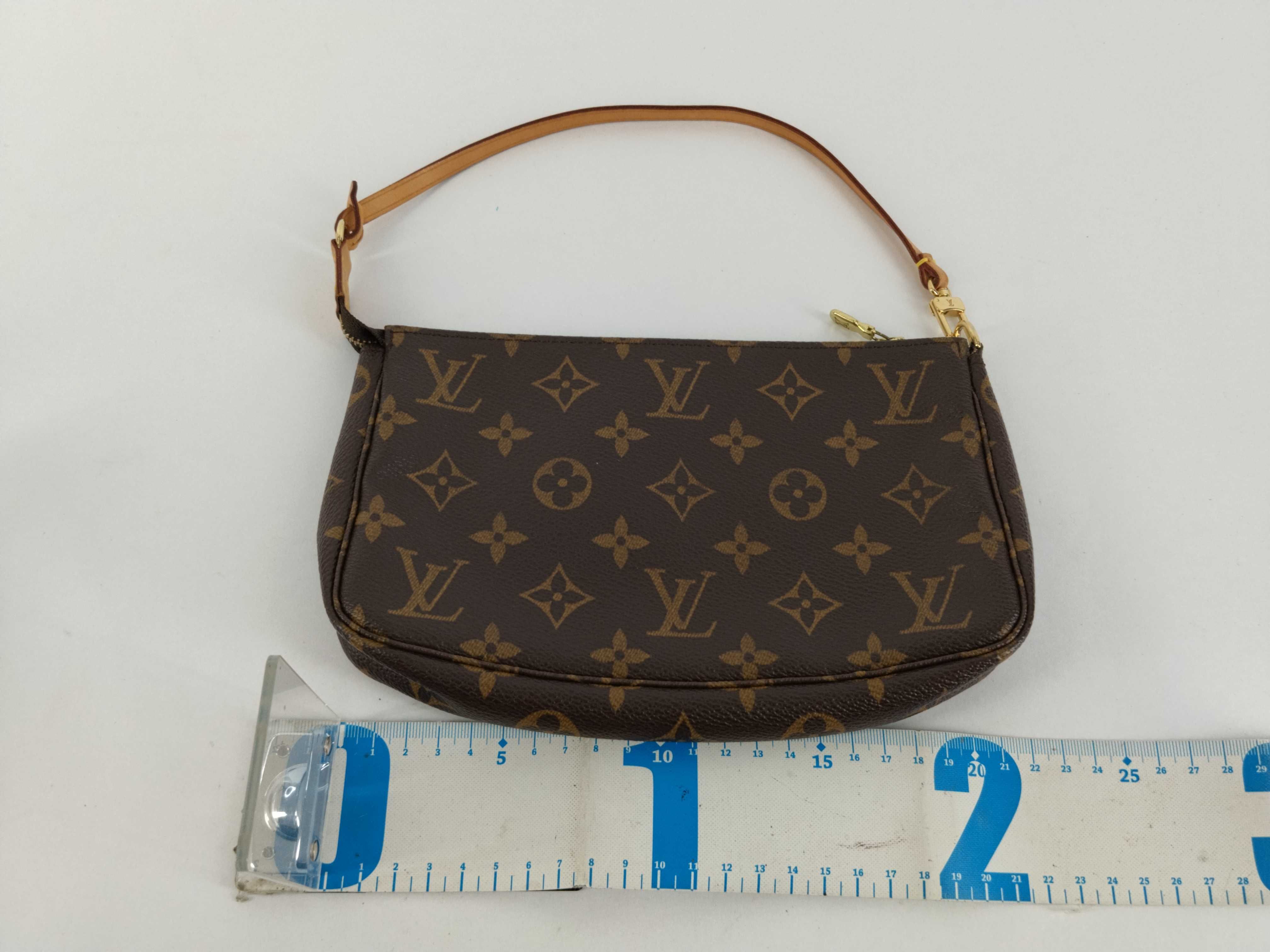 Monogram Louis Vuitton Monogram Pochette Accessoires Accessory Pouch — view 2