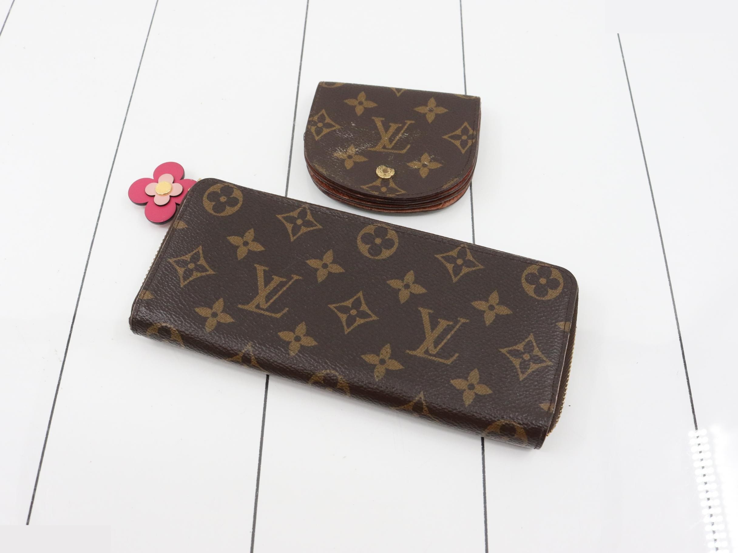 Monogram Wallet 4-Piece Set — view 3