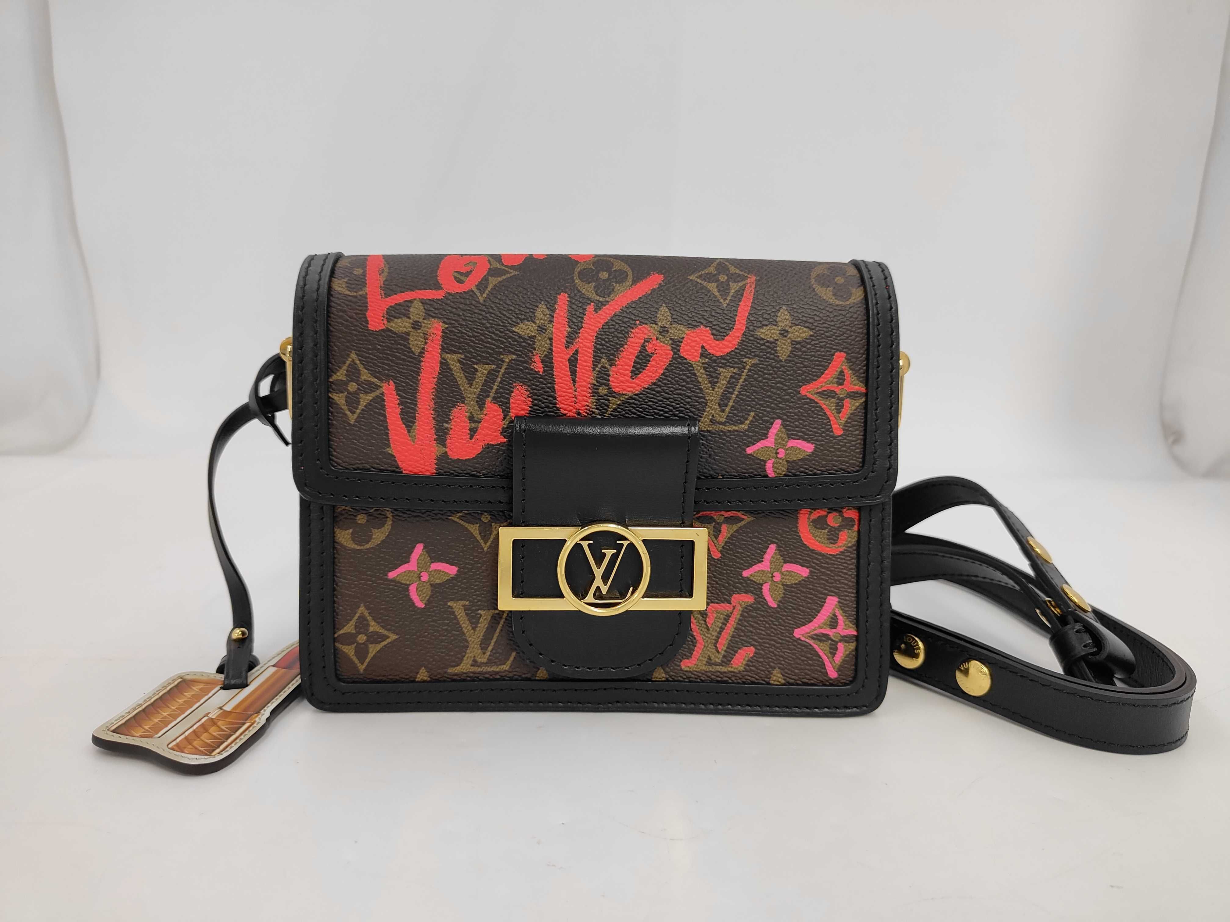 M45889 Monogram Dauphine MINI Fall in Love Shoulder Bag