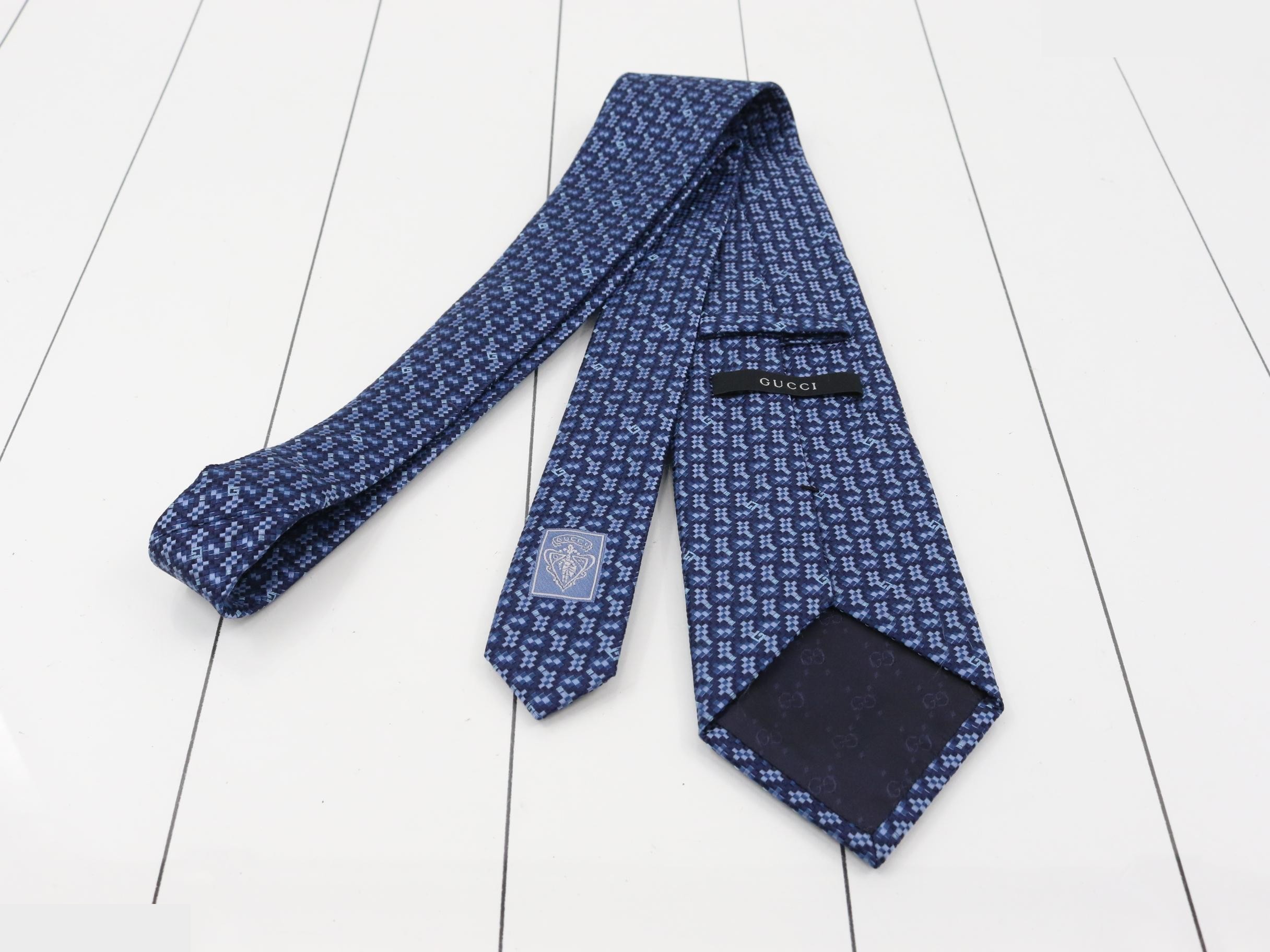 silk tie, blue — view 2