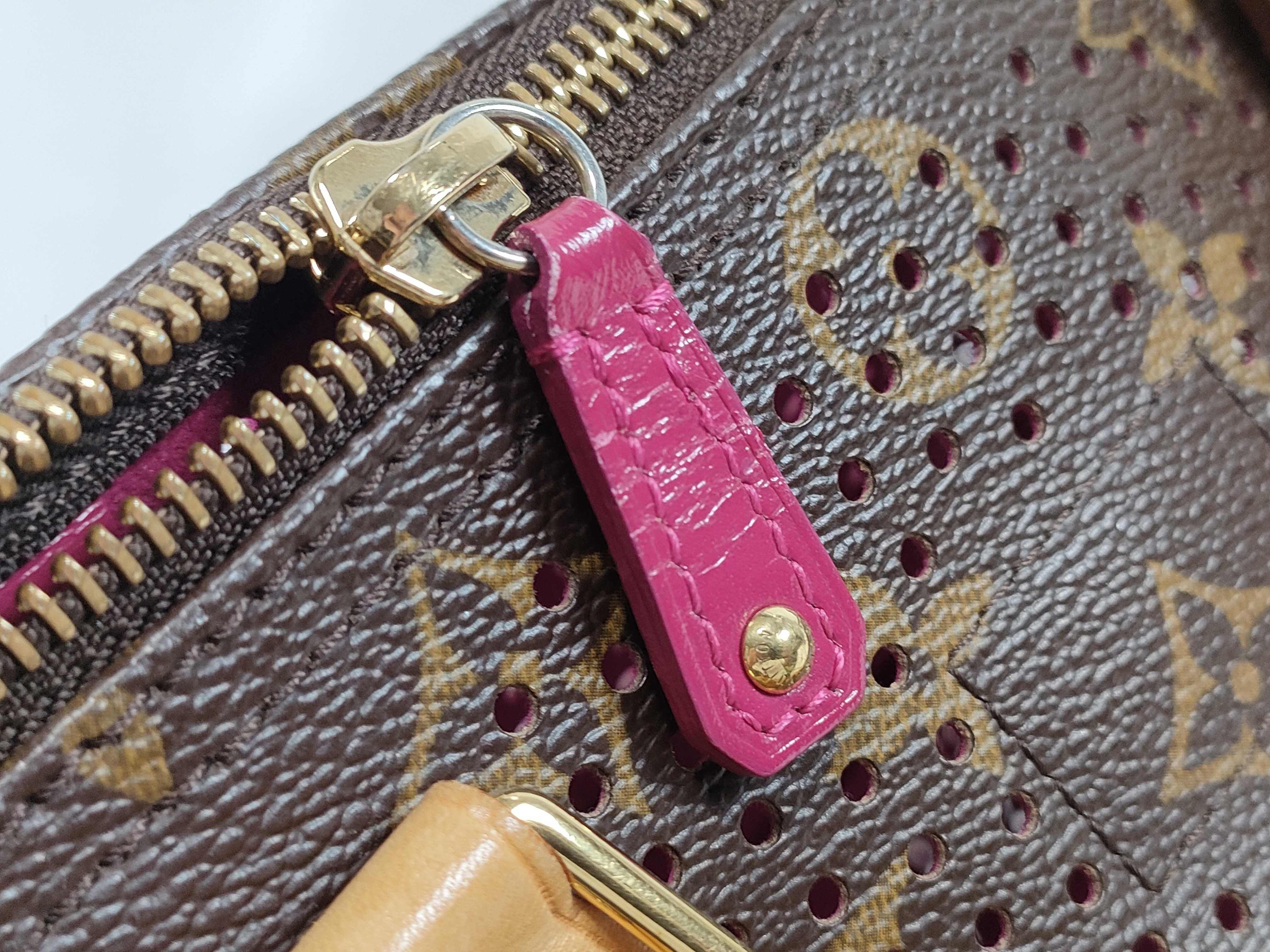 Monogram Louis Vuitton Monogram Perforated Speedy 30 M95180 Handbag (Serial number unknown) — view 14