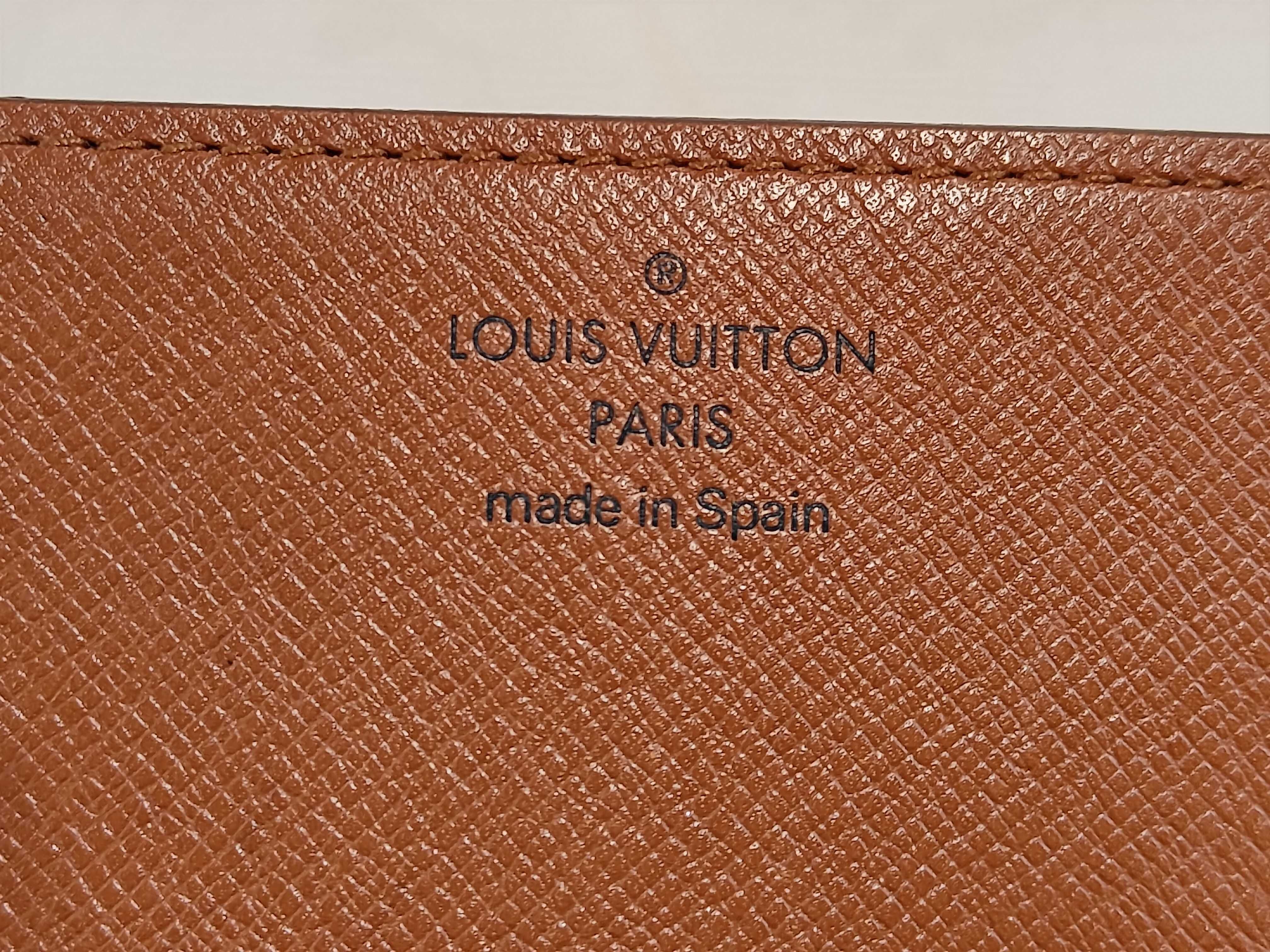 Monogram Enveloppe Carte de Visite Card Case — view 4