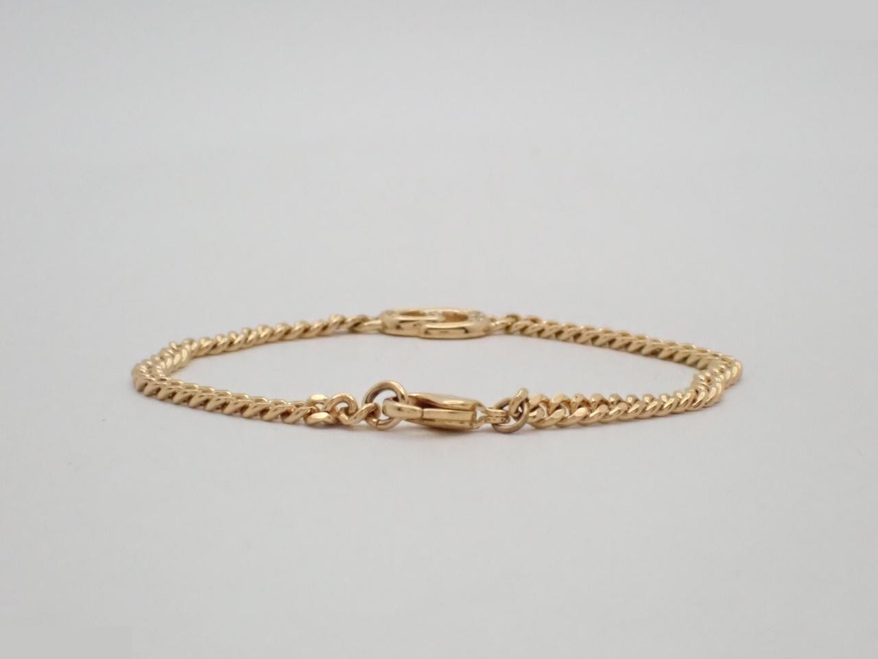 Other lines: Precious metal bracelets and bangles (metal), wrist circumference approximately 18 cm. — view 2