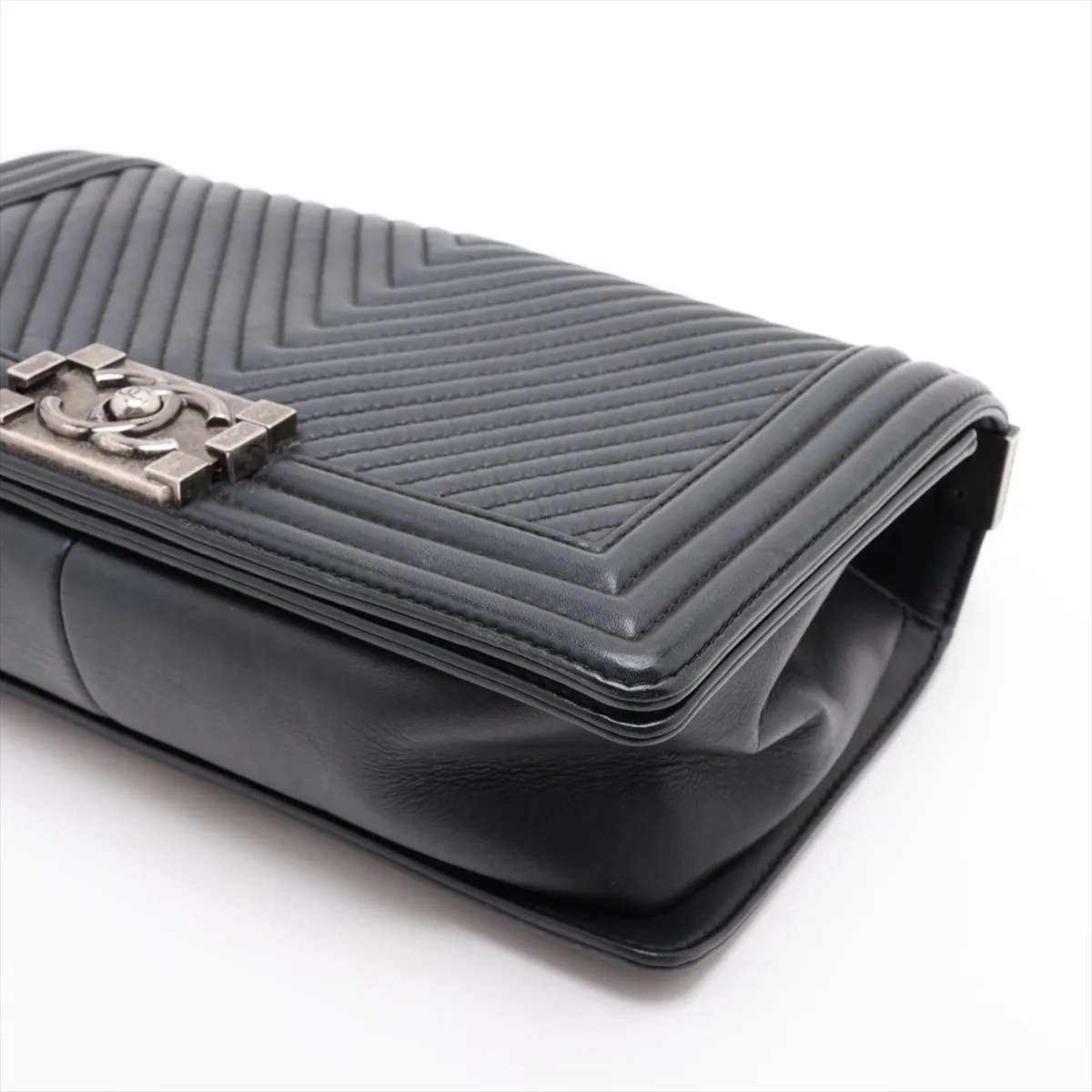 Boy Chanel 25 Lambskin Chain Shoulder Bag, Chevron Pattern, Gunmetal Hardware, 19926952, Serial Number 19-series, A67086 — view 3