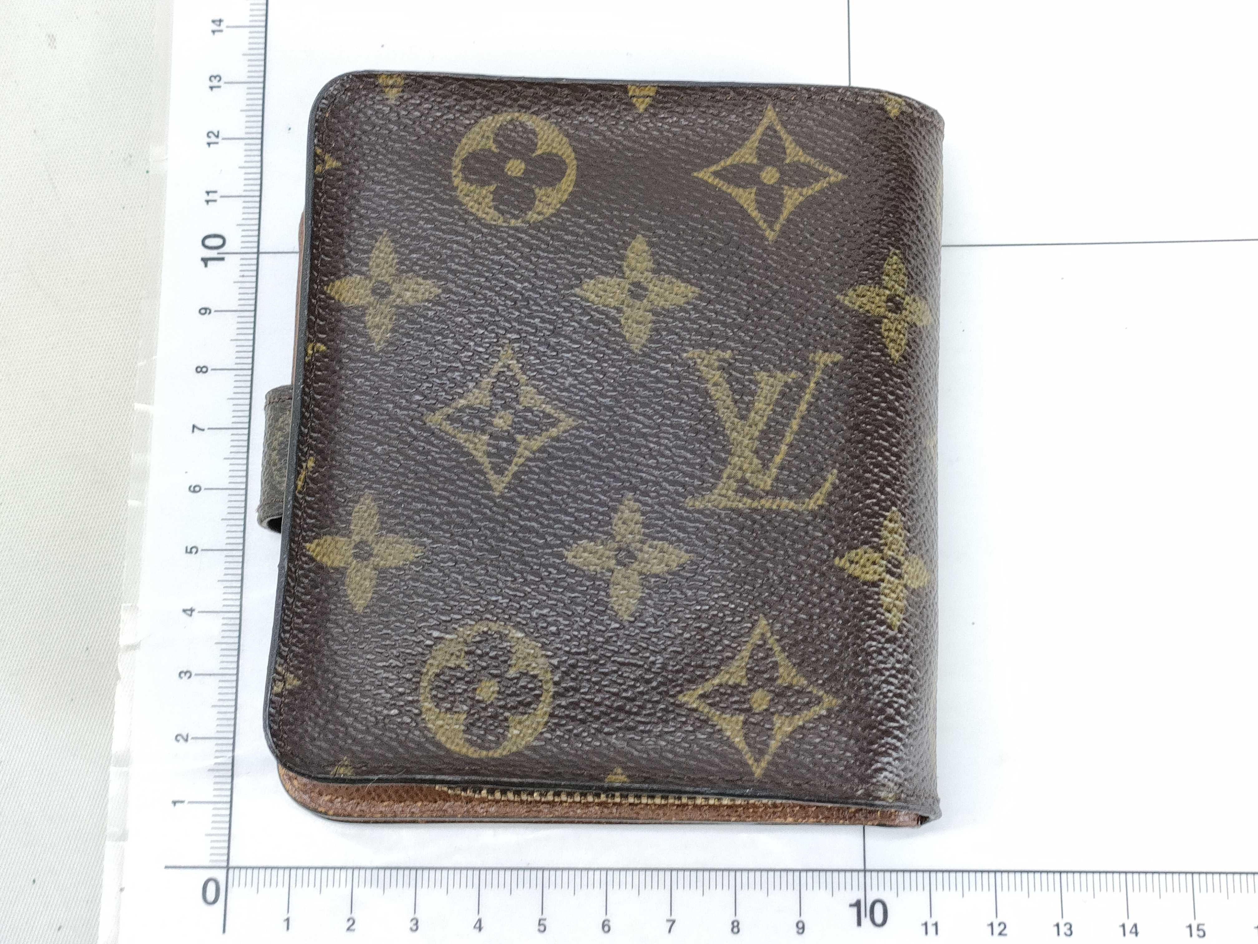 Monogram Louis Vuitton M61667 Monogram Compact Zip Bi-fold Wallet M61667 CT1001 Wallet — view 2
