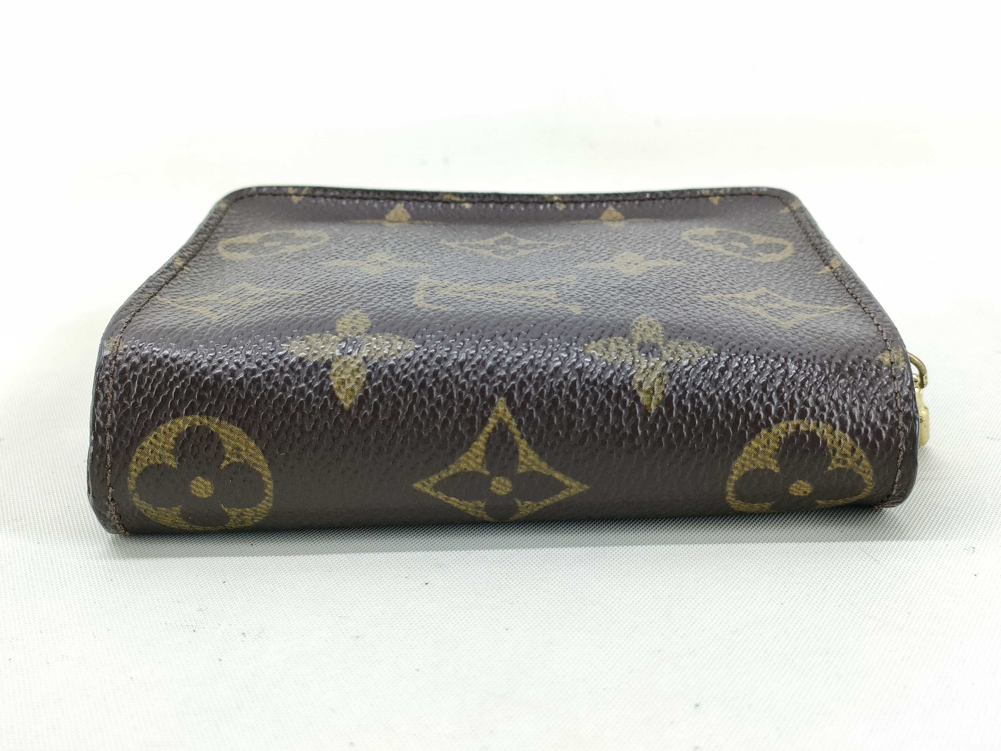 Monogram Louis Vuitton M61667 Monogram Compact Zip Bi-fold Wallet M61667 CT1001 Wallet — view 4