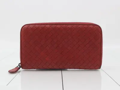 Intrecciato Leather Round Zipper Long Wallet, Red