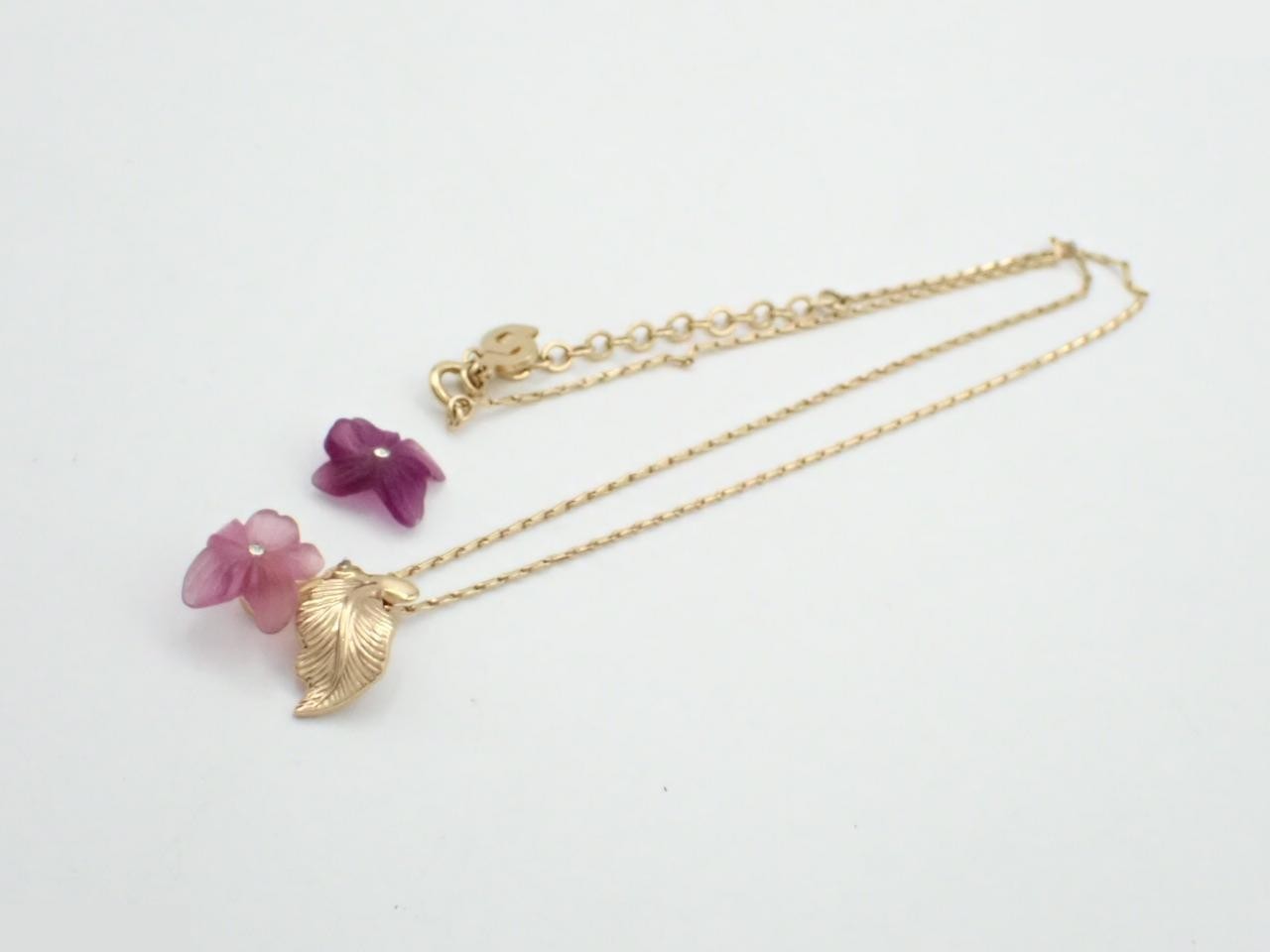 Flower motif necklace, chain approximately 42cm — view 3