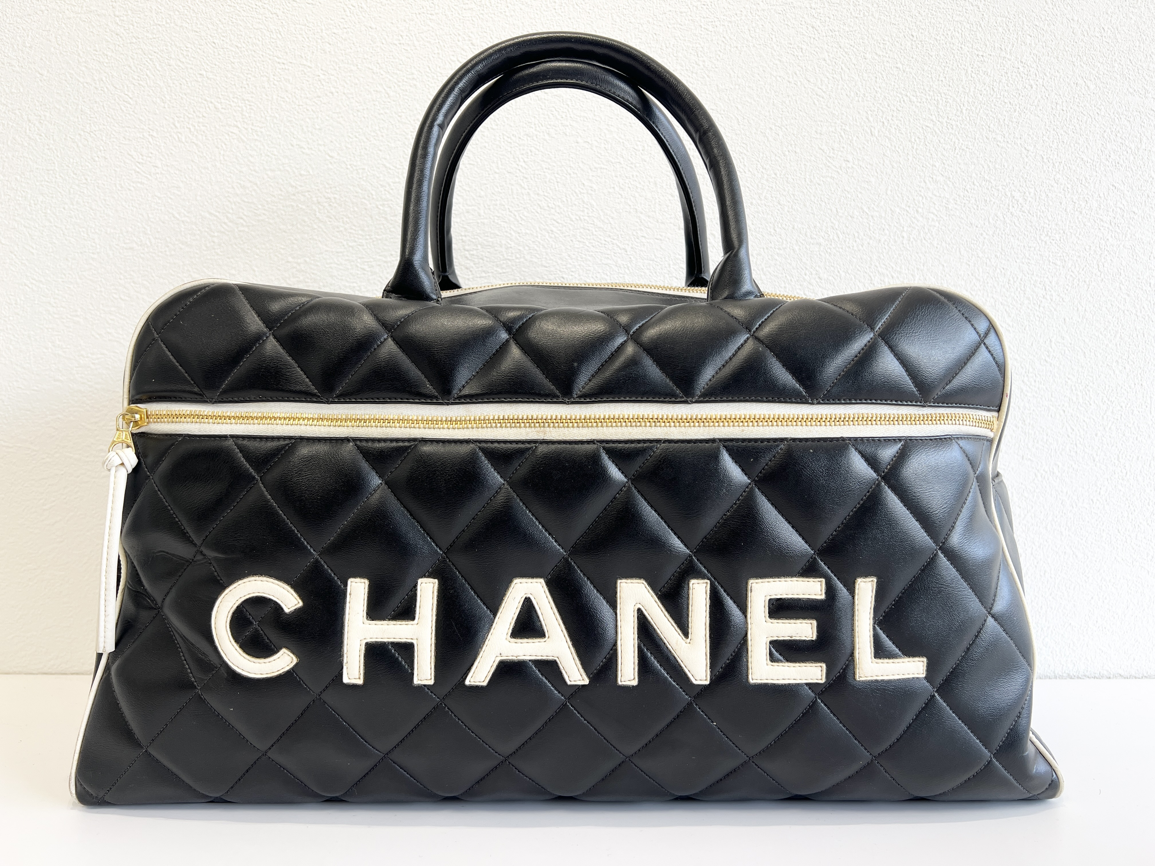 Matelassé Logo Bowling Quilted Lambskin Leather Handbag Boston Bag