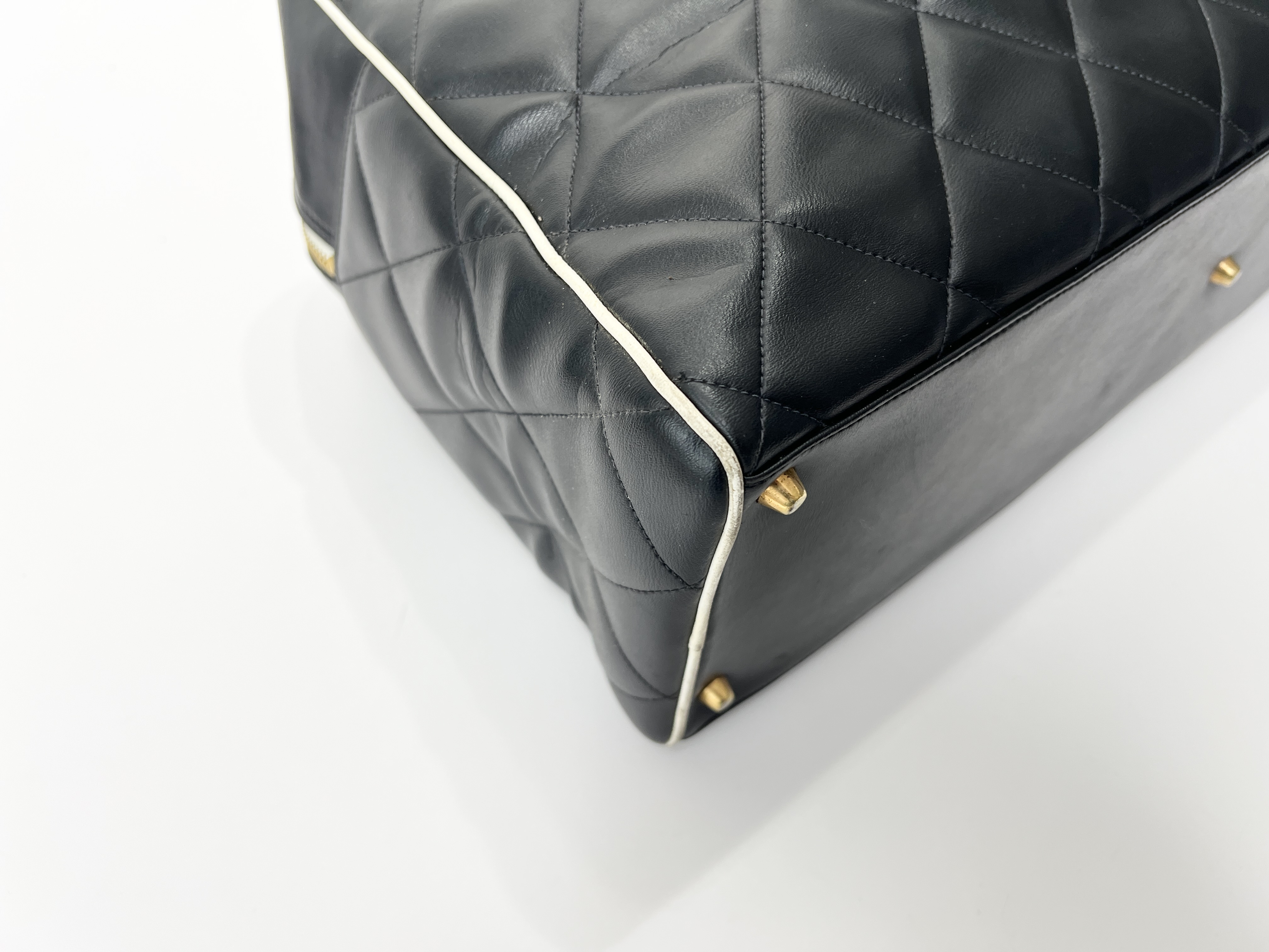 Matelassé Logo Bowling Quilted Lambskin Leather Handbag Boston Bag — view 13