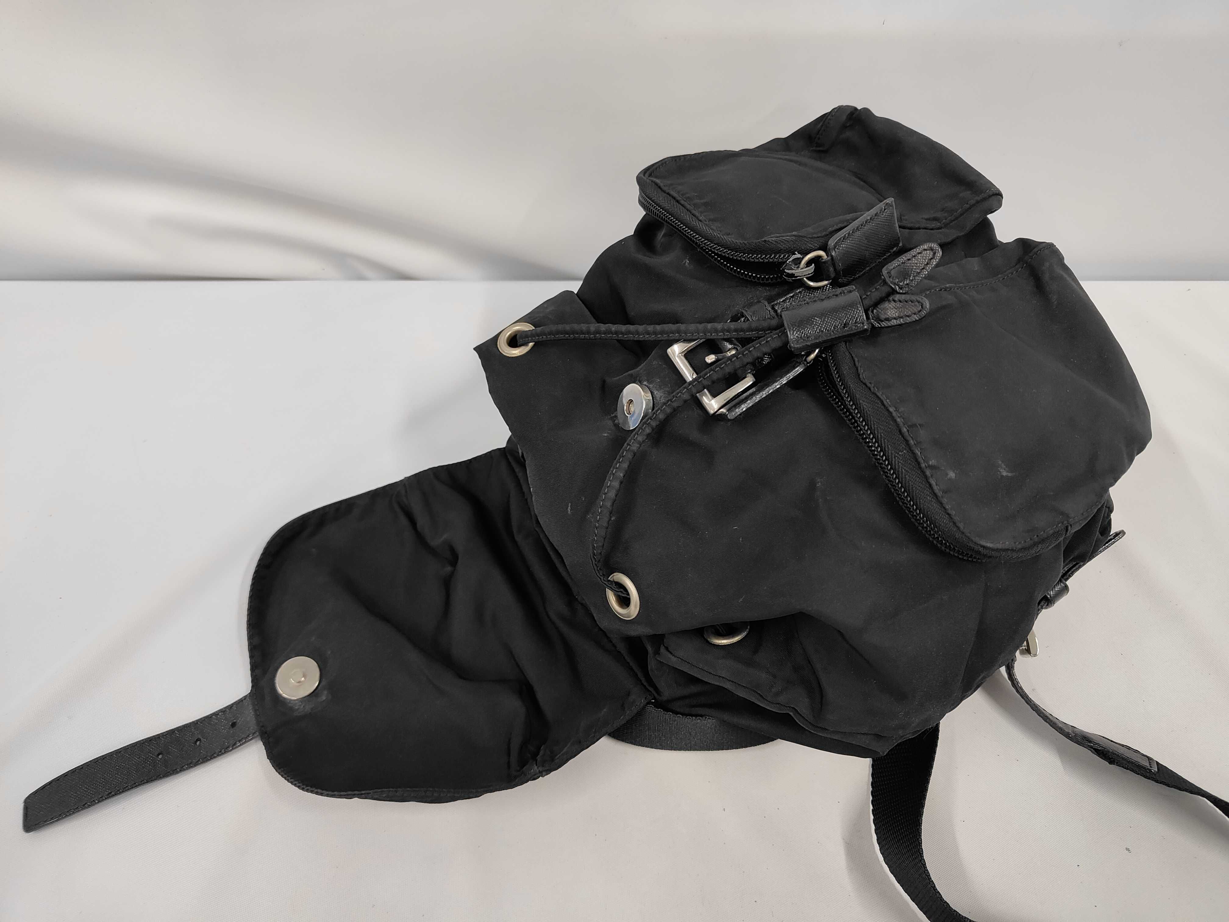Backpack Triangle Logo Bag — view 7