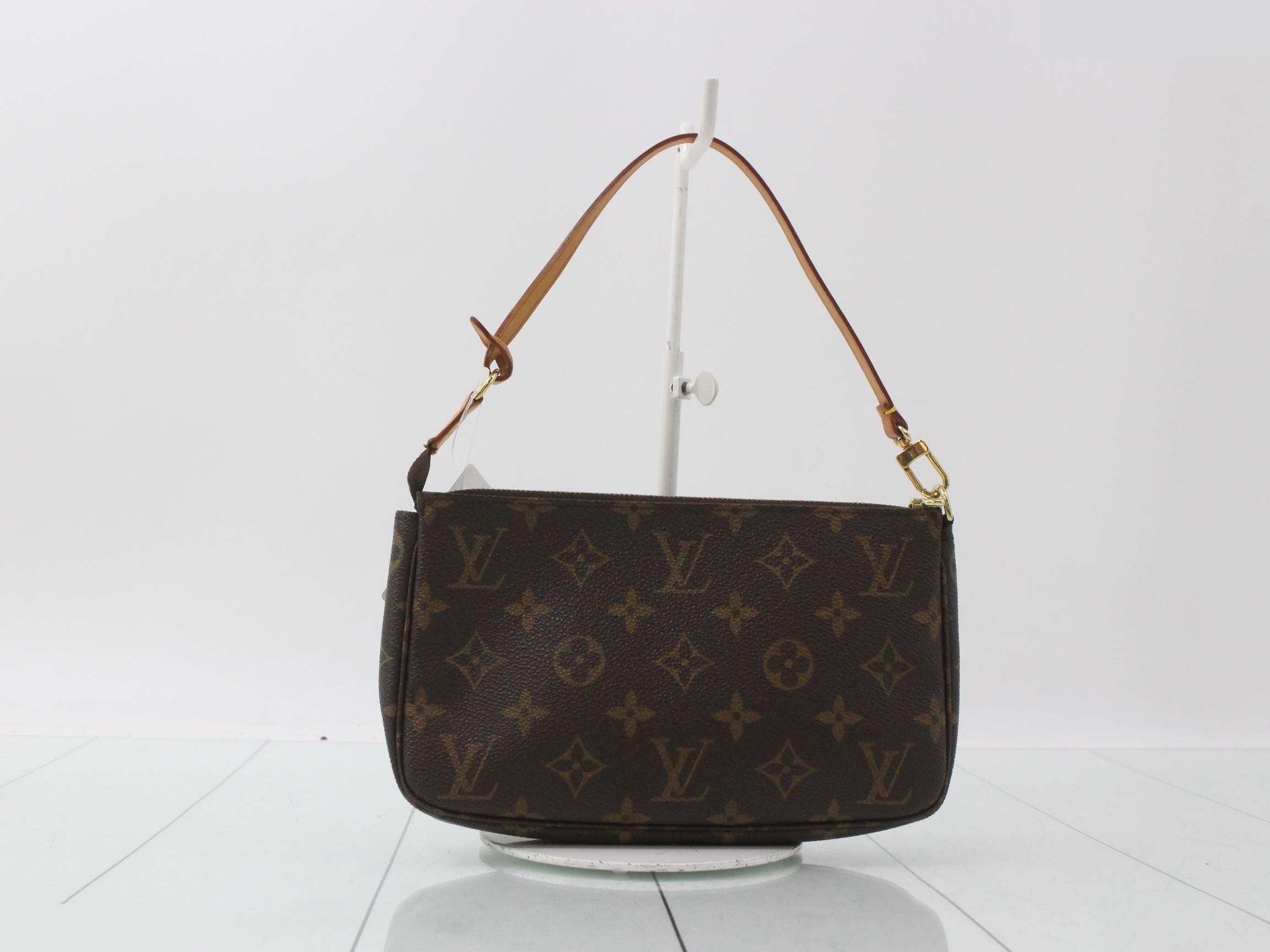 Pochette Accessoires (old model) — view 2