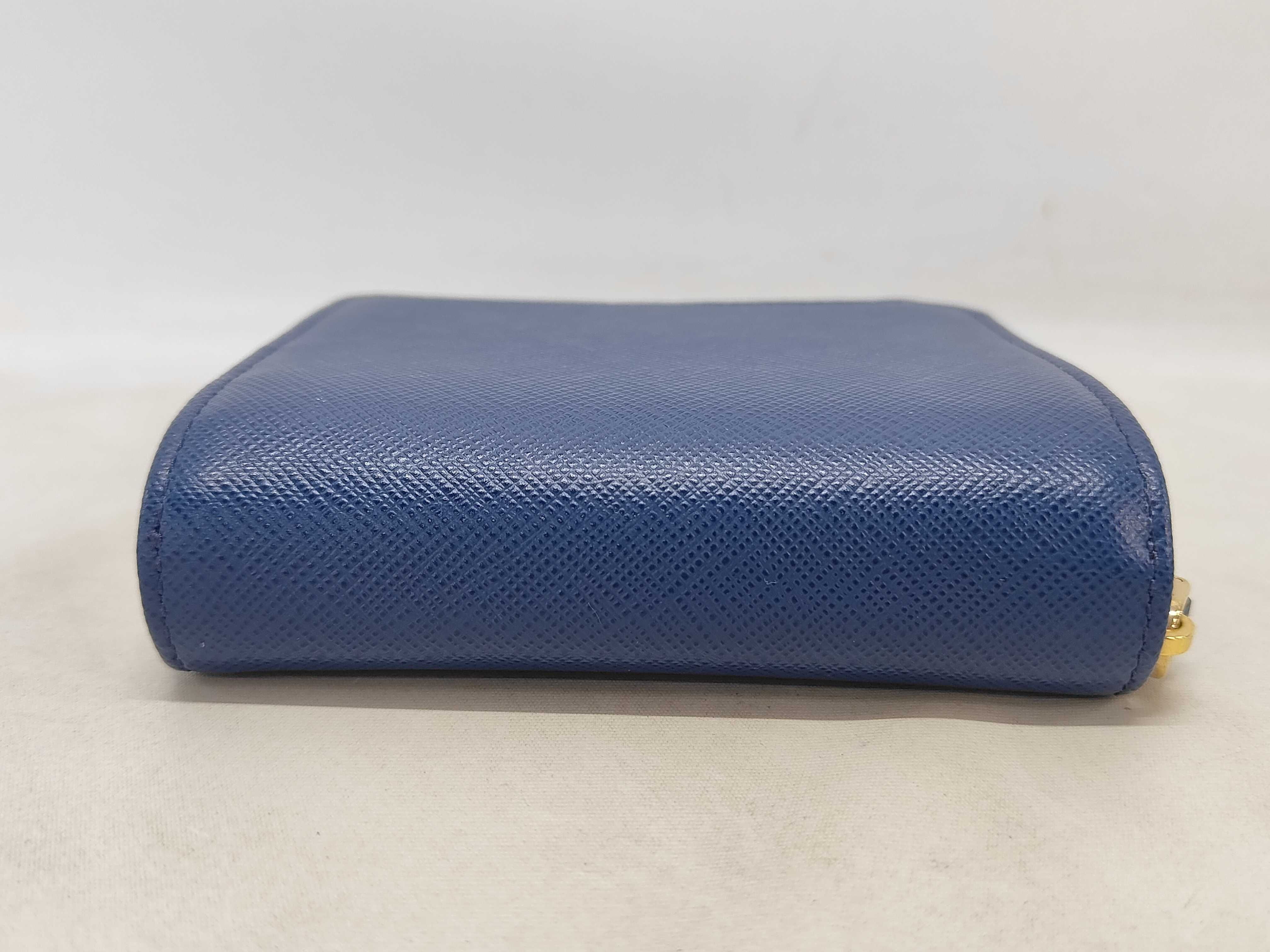 Saffiano Bifold Wallet — view 4