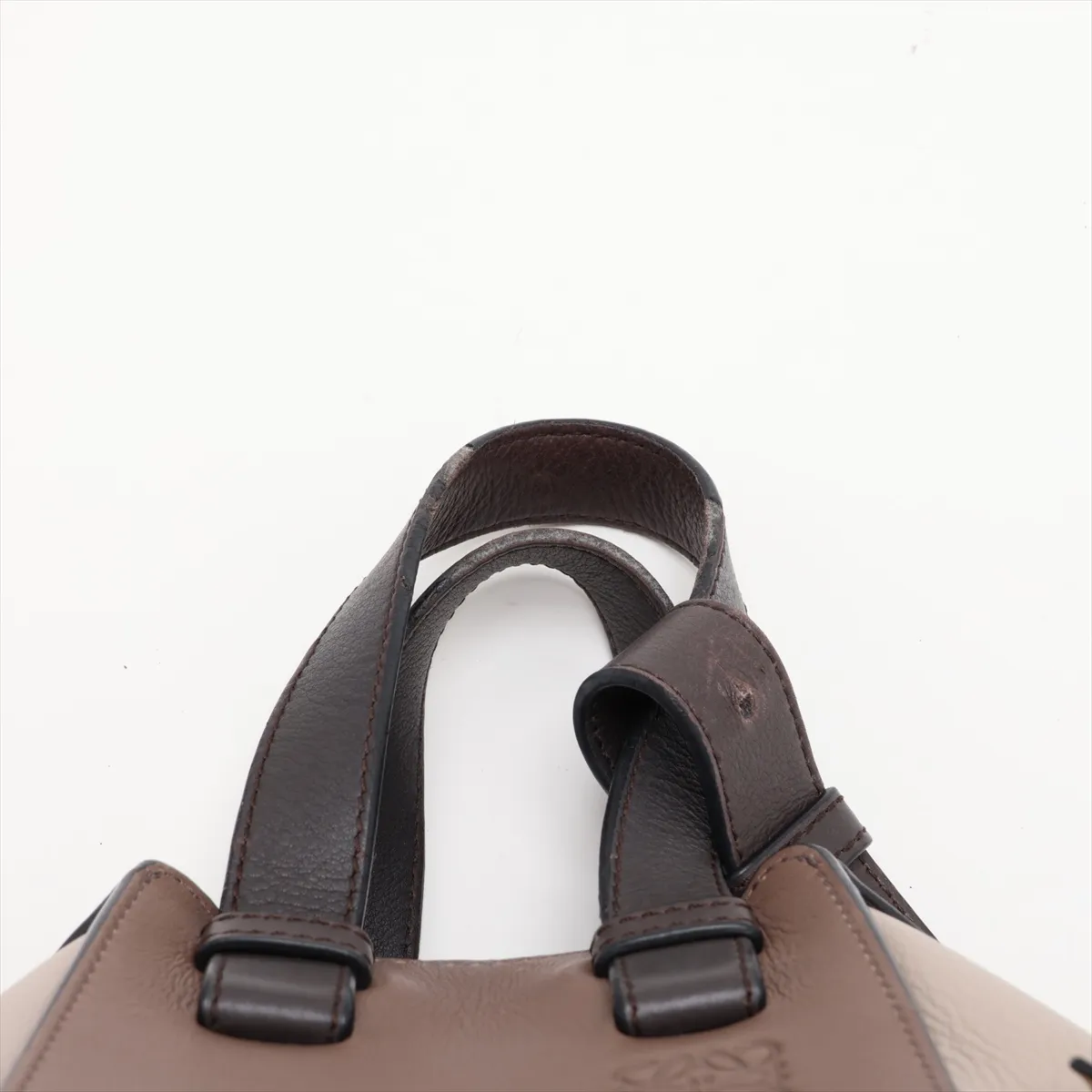 Hammock Small Leather 2-Way Handbag, Beige — view 6
