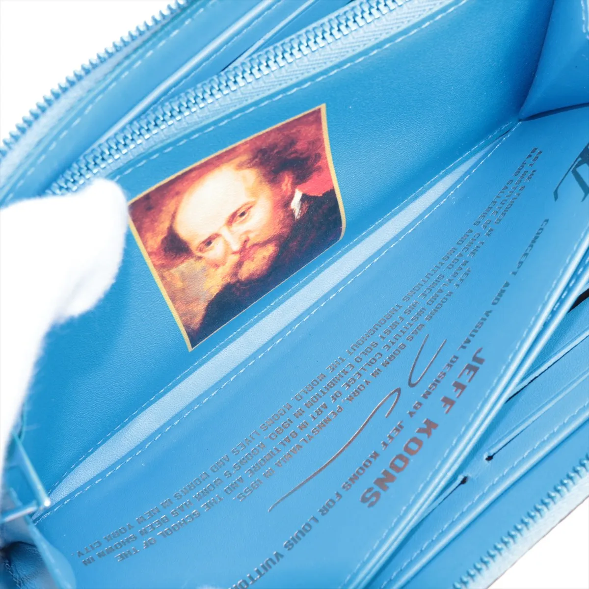 Masters Zippy Wallet M64603 MI1157 Blue Round Zip Wallet — view 6