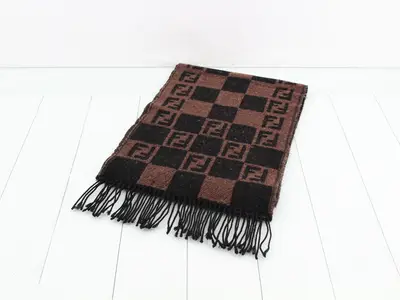 Zucca Scarf