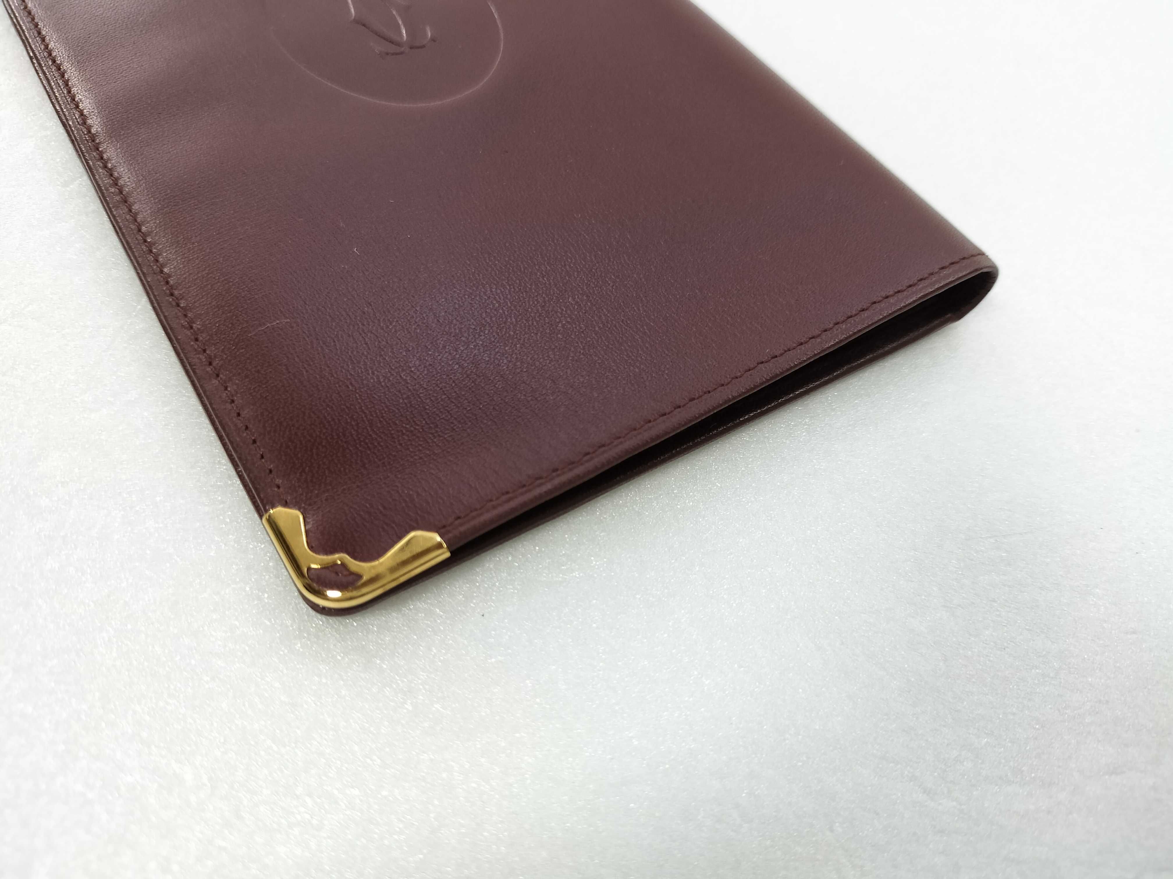 wallet, in box. — view 3
