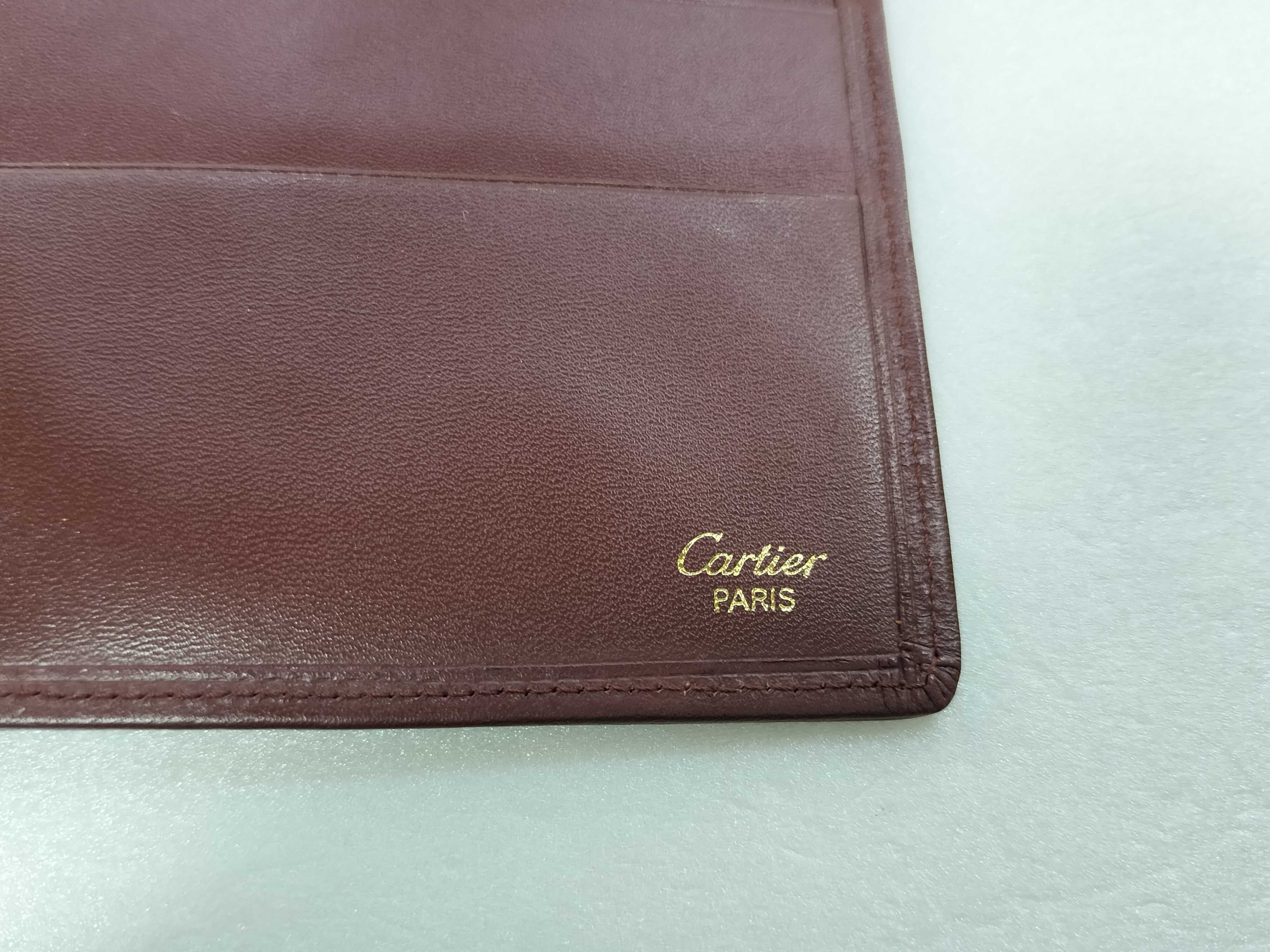 wallet, in box. — view 9