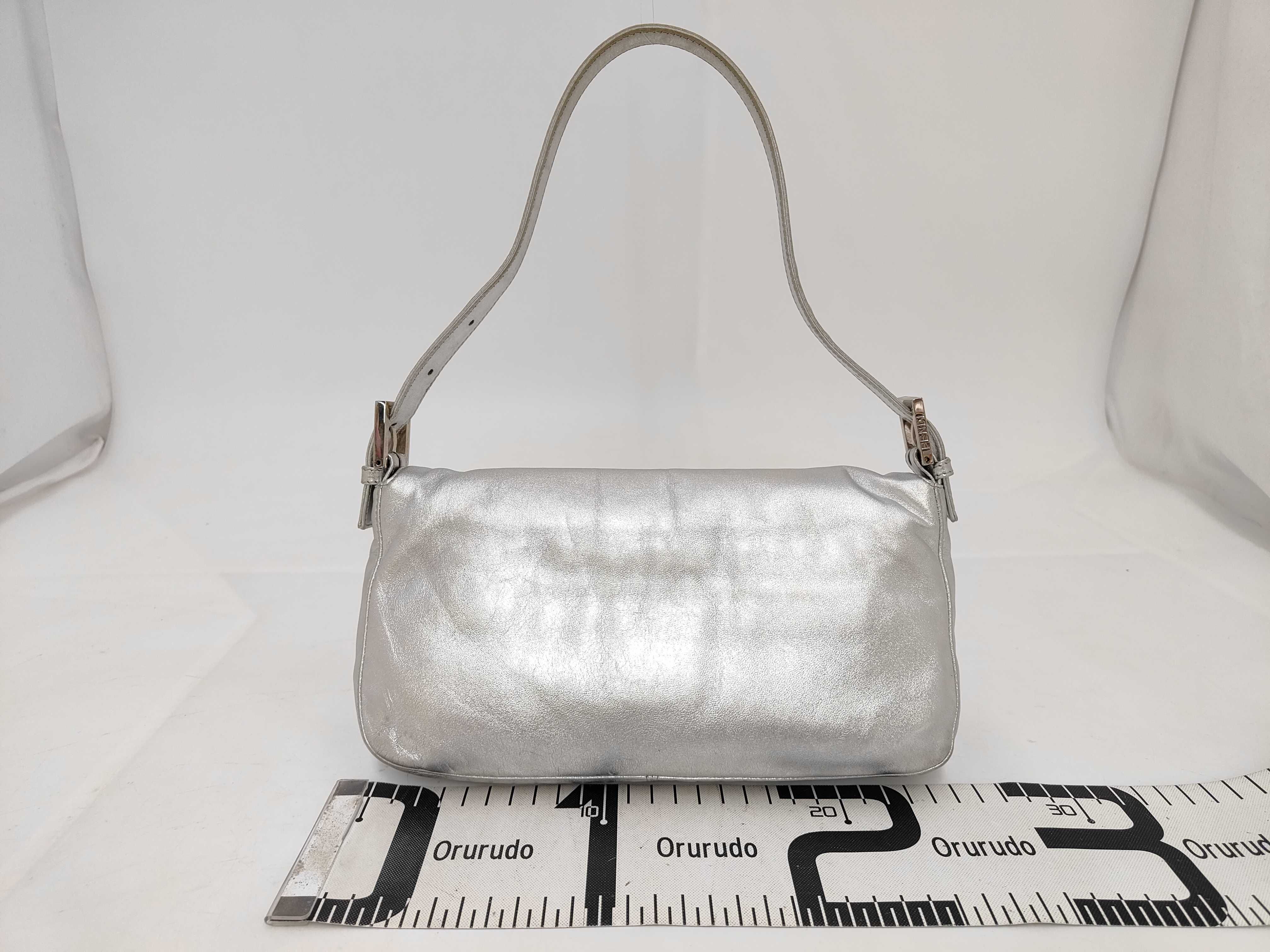 Mamma Bucket Silver Shoulder Bag — view 2